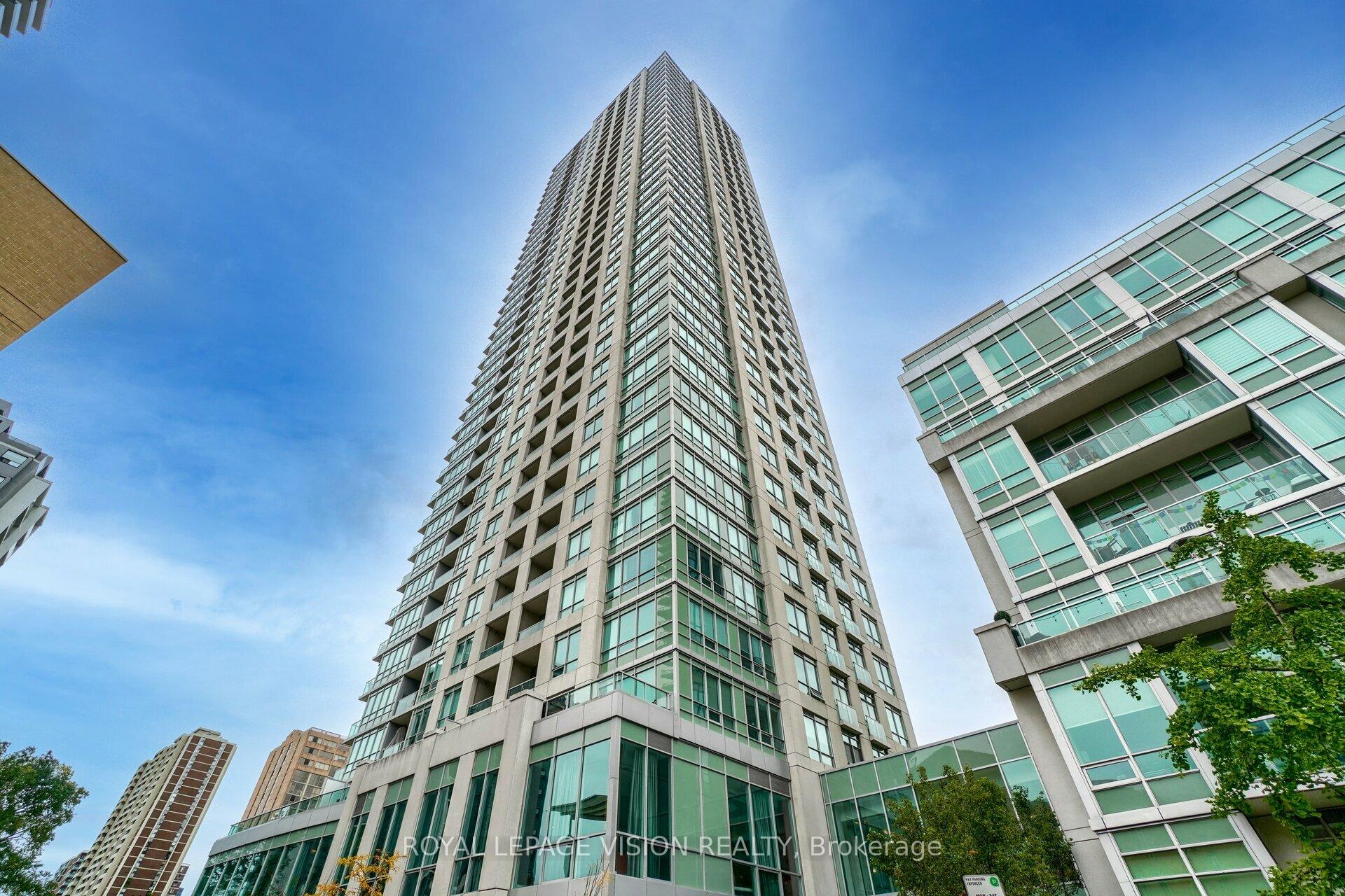 Front of Unit 602, 120 Homewood Avenue