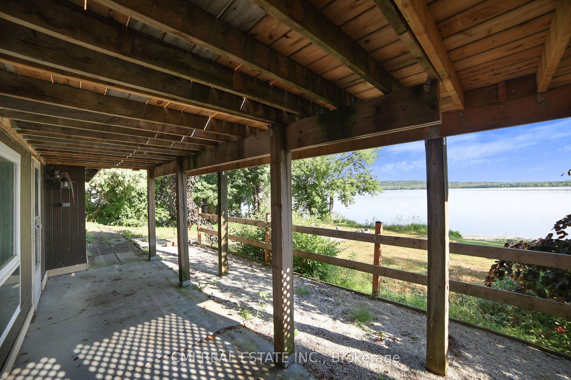Photo 34 of 54 Little Lake Drive, Barrie, Little Lake — HOMEH