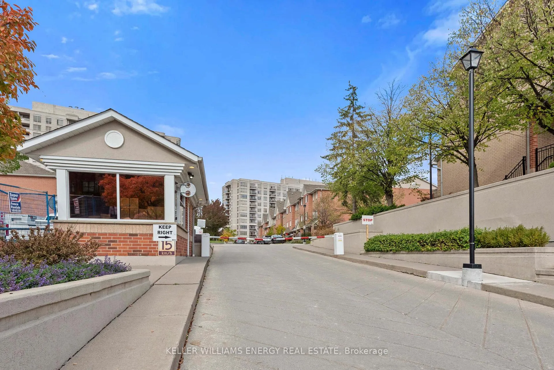 Photo 3 of Unit 310, 1200 The Esplanade Road N, Pickering, Town Centre — HOMEH
