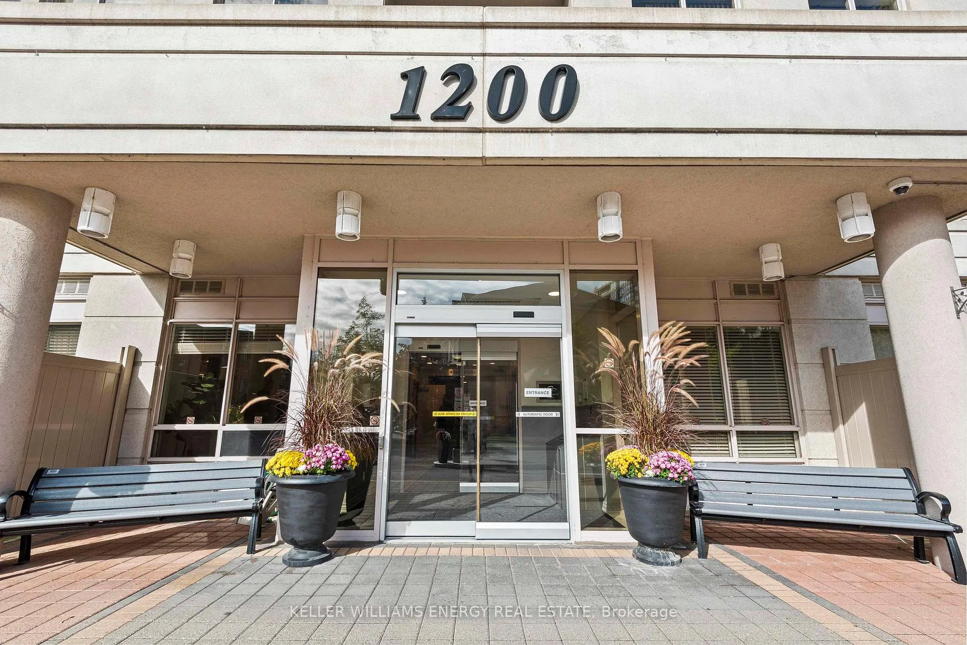 Photo 4 of Unit 310, 1200 The Esplanade Road N, Pickering, Town Centre — HOMEH