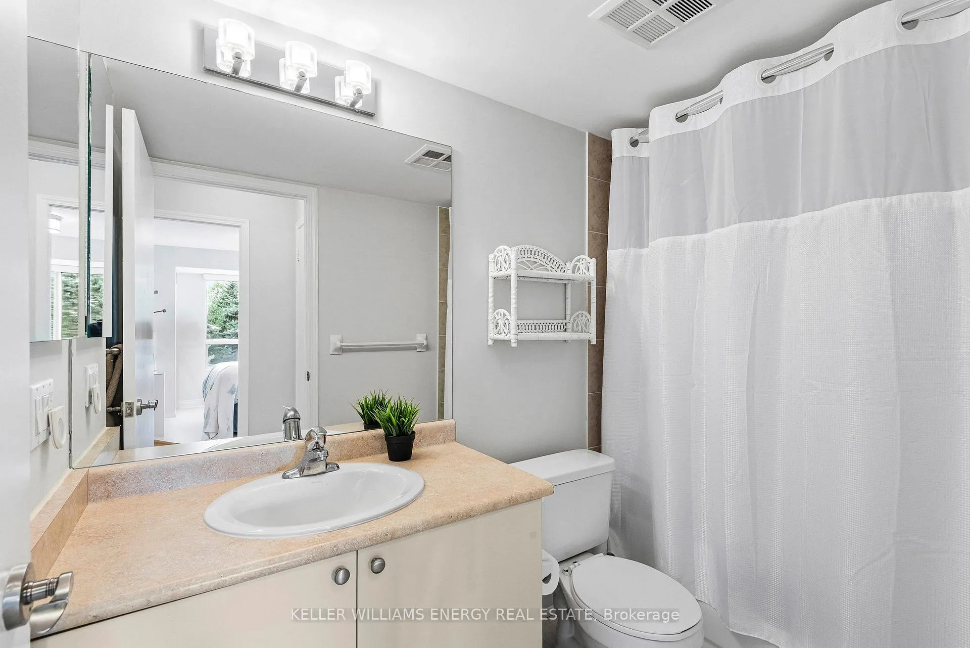 Photo 24 of Unit 310, 1200 The Esplanade Road N, Pickering, Town Centre — HOMEH