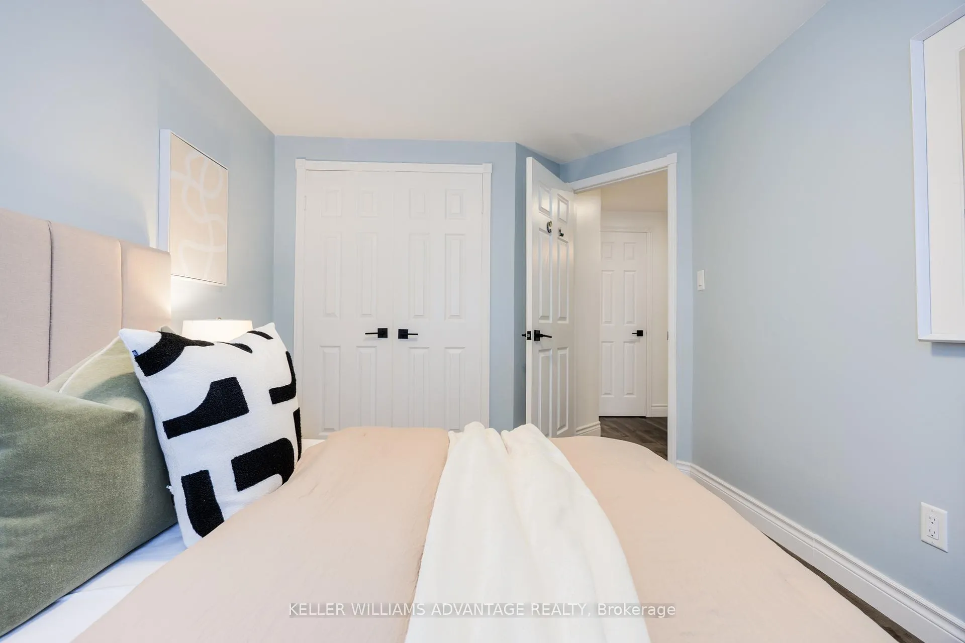 Photo 25 of 129 Confederation Way, Markham, Thornhill — HOMEH