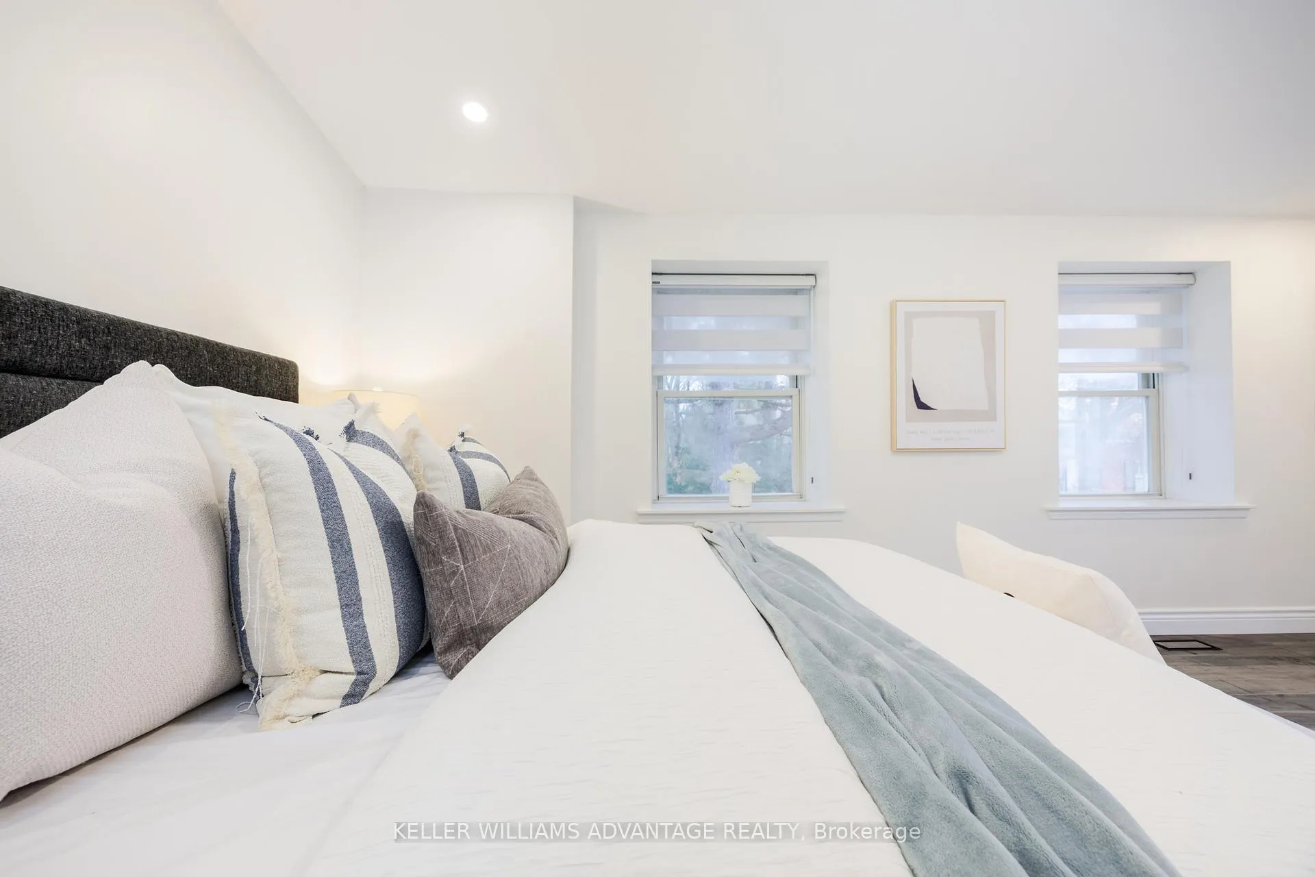Photo 31 of 129 Confederation Way, Markham, Thornhill — HOMEH