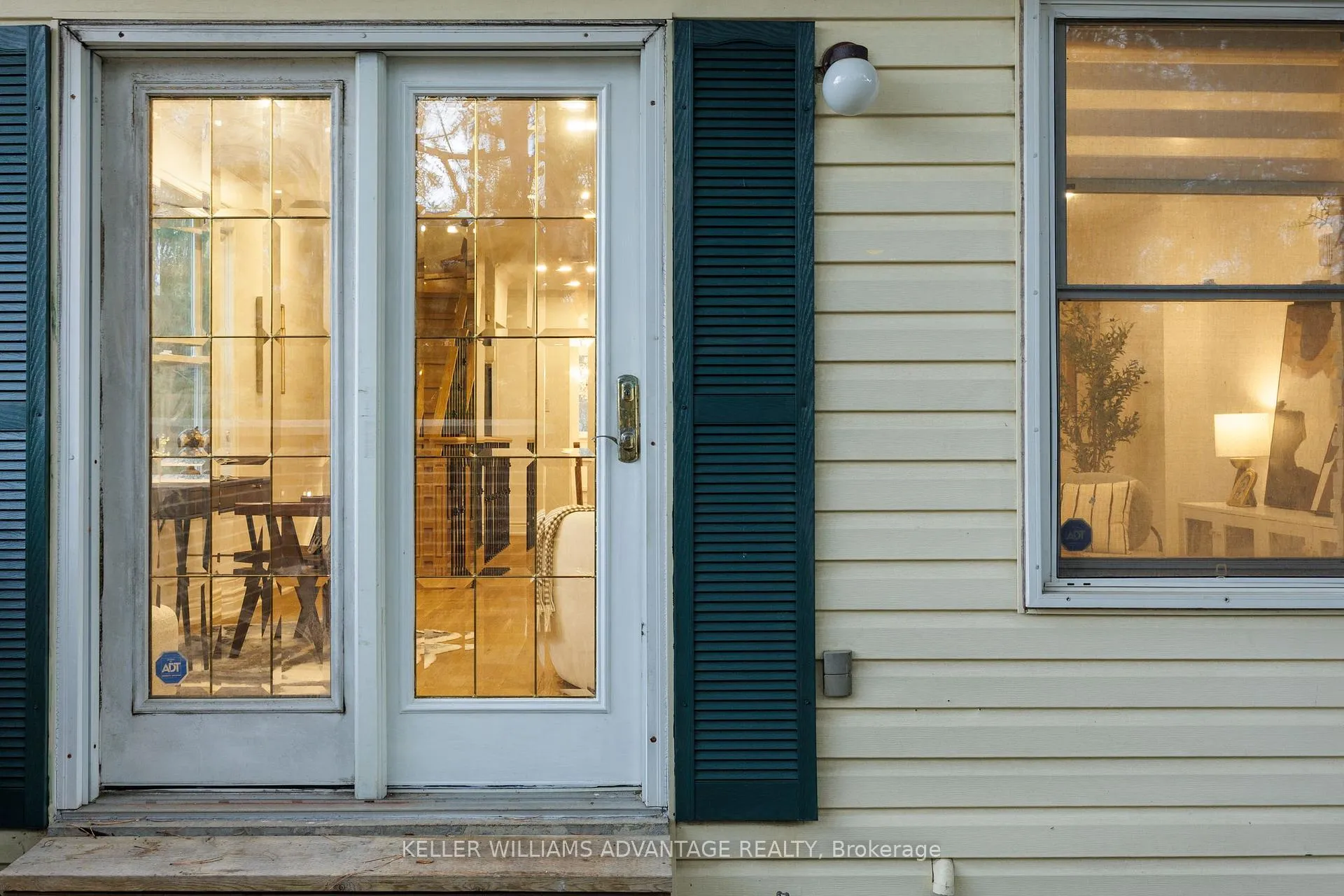 Photo 39 of 129 Confederation Way, Markham, Thornhill — HOMEH