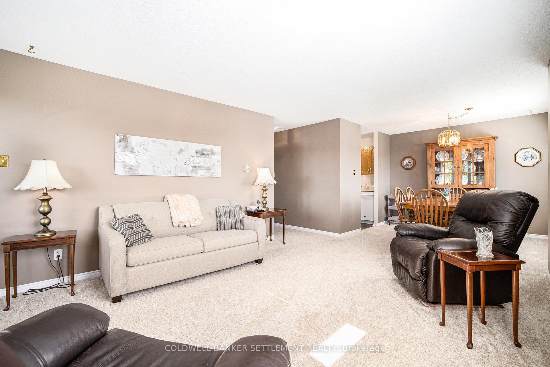Photo 7 of Unit 301, 10 Armstrong Drive, Smiths Falls — HOMEH