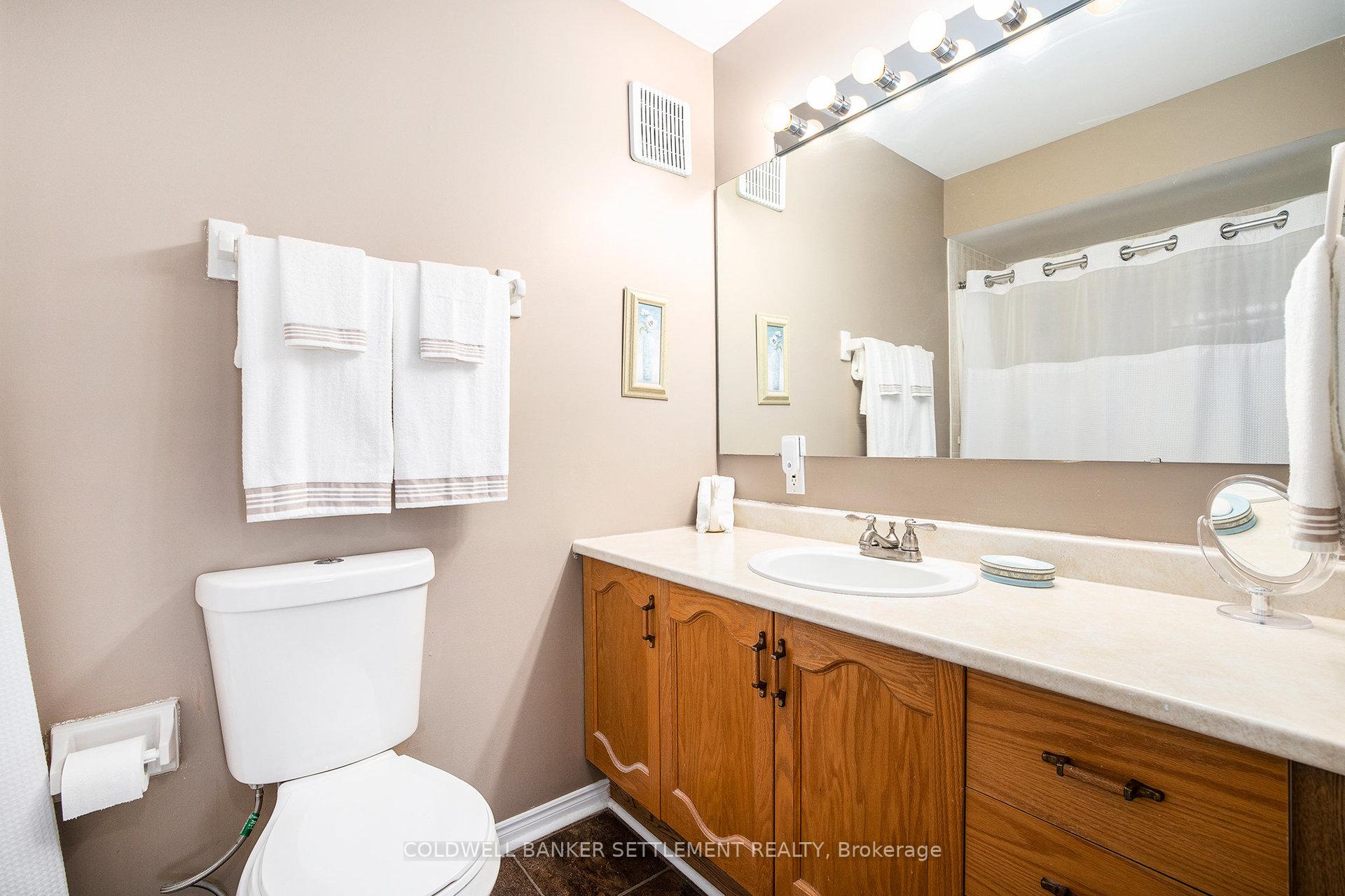 Photo 15 of Unit 301, 10 Armstrong Drive, Smiths Falls — HOMEH