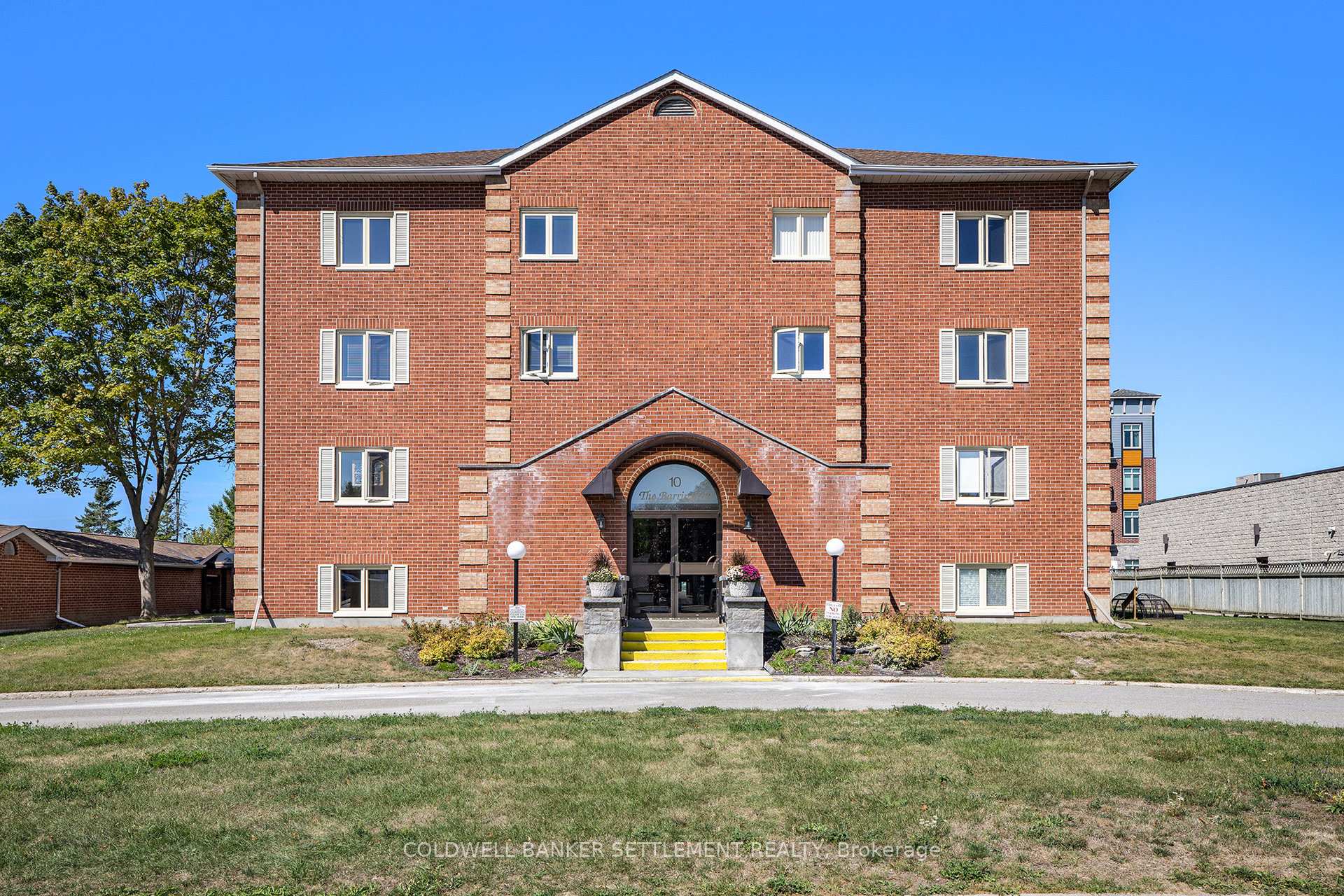 Photo 21 of Unit 301, 10 Armstrong Drive, Smiths Falls — HOMEH