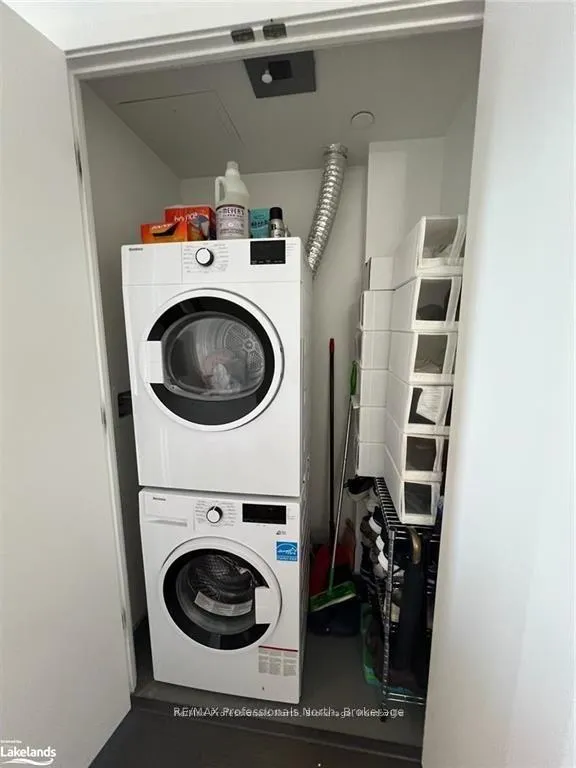Photo 8 of Unit 2701, 5 Soudan Avenue, Toronto, Mount Pleasant West — HOMEH