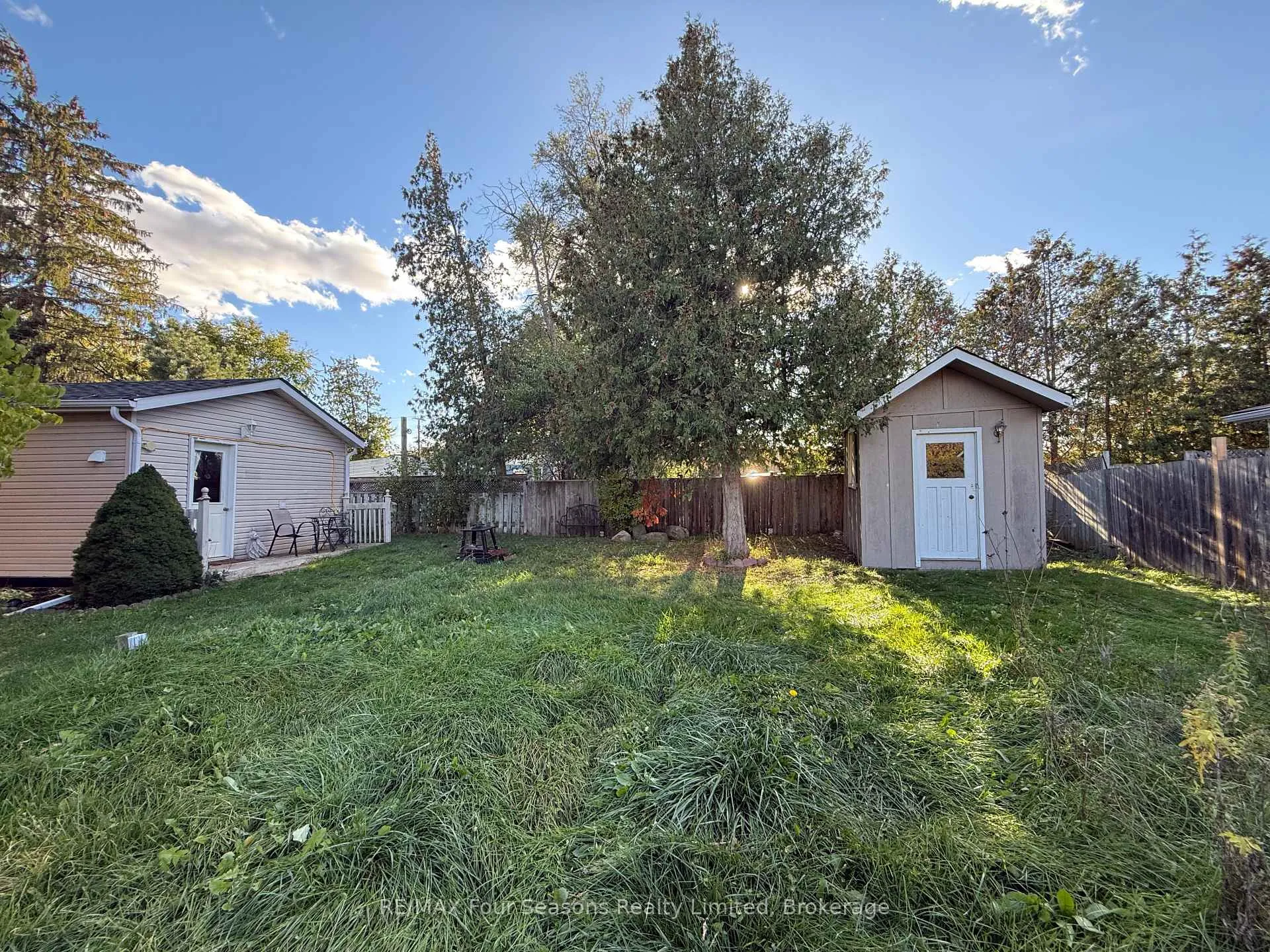 Photo 3 of 29 Bellholme Lane, Collingwood — HOMEH