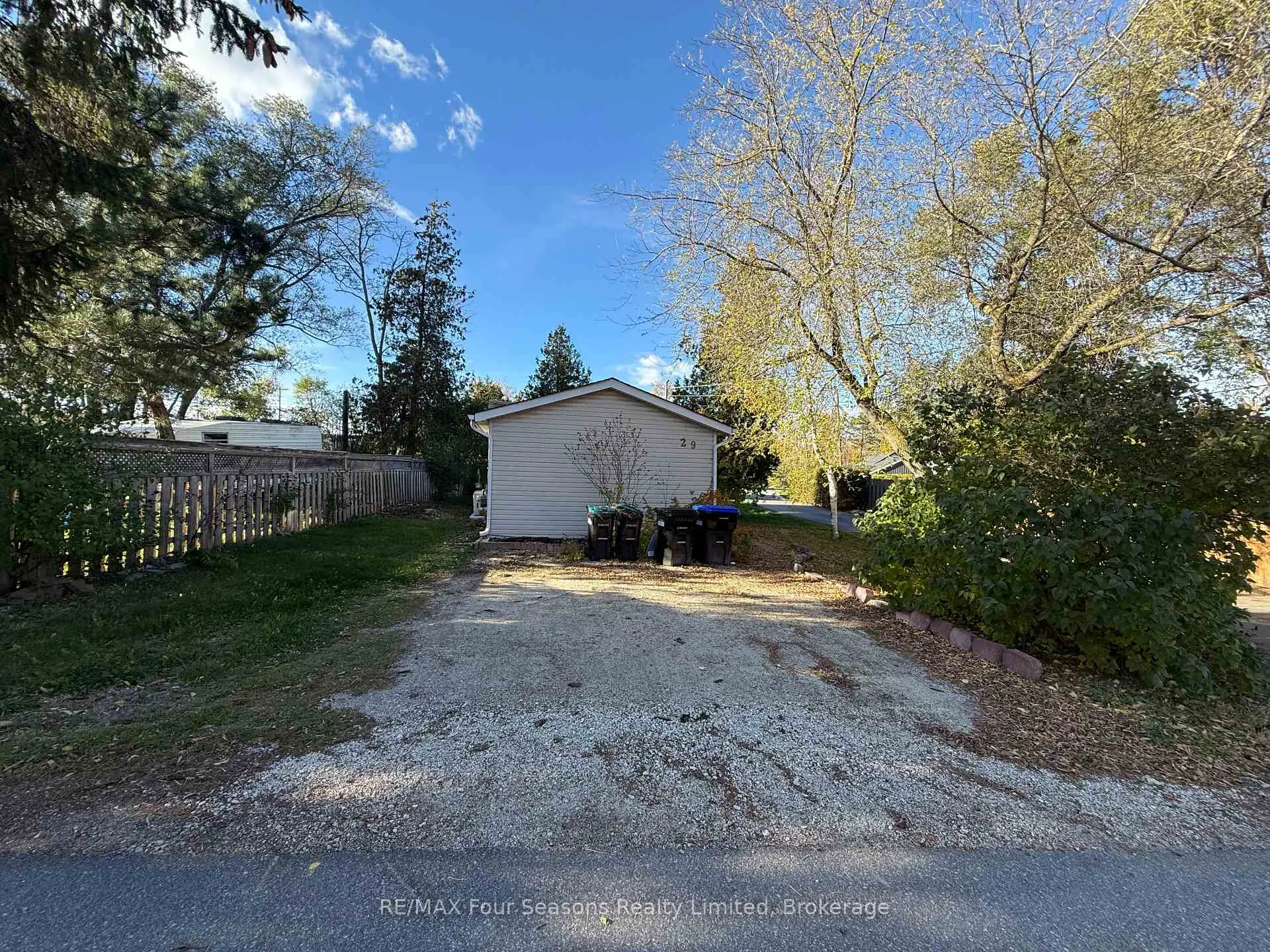 Photo 17 of 29 Bellholme Lane, Collingwood — HOMEH
