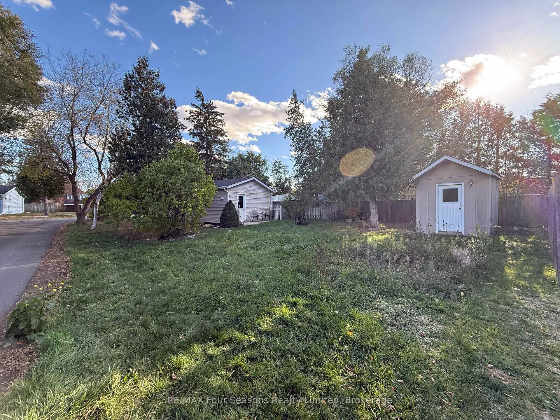 Photo 20 of 29 Bellholme Lane, Collingwood — HOMEH