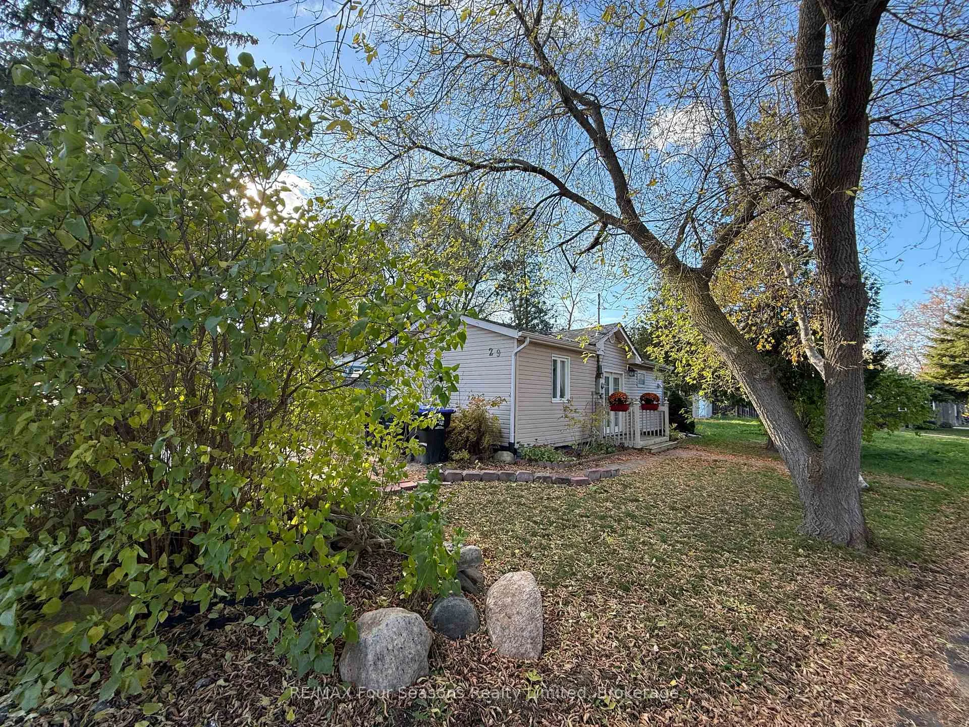 Photo 26 of 29 Bellholme Lane, Collingwood — HOMEH