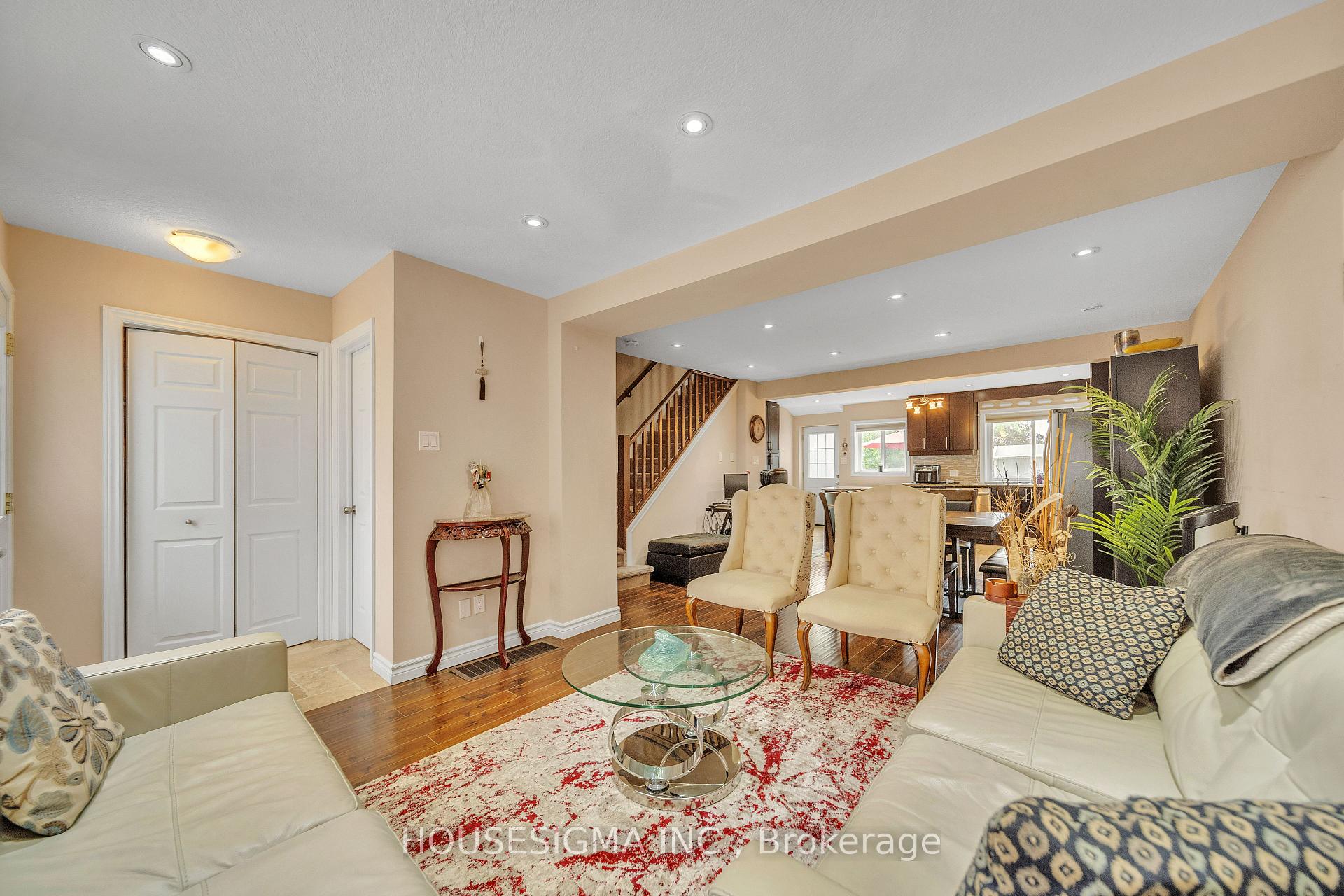 Photo 8 of Unit 16, 50 Westmount Road W, Kitchener — HOMEH
