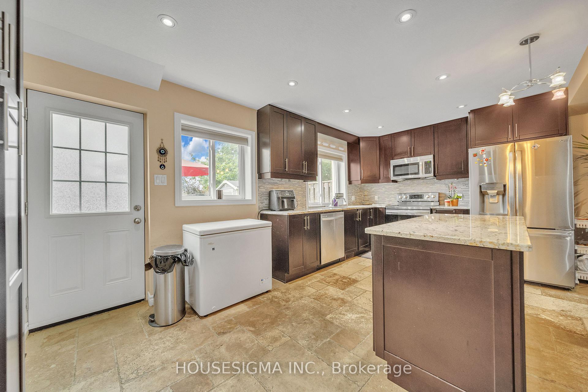 Photo 14 of Unit 16, 50 Westmount Road W, Kitchener — HOMEH