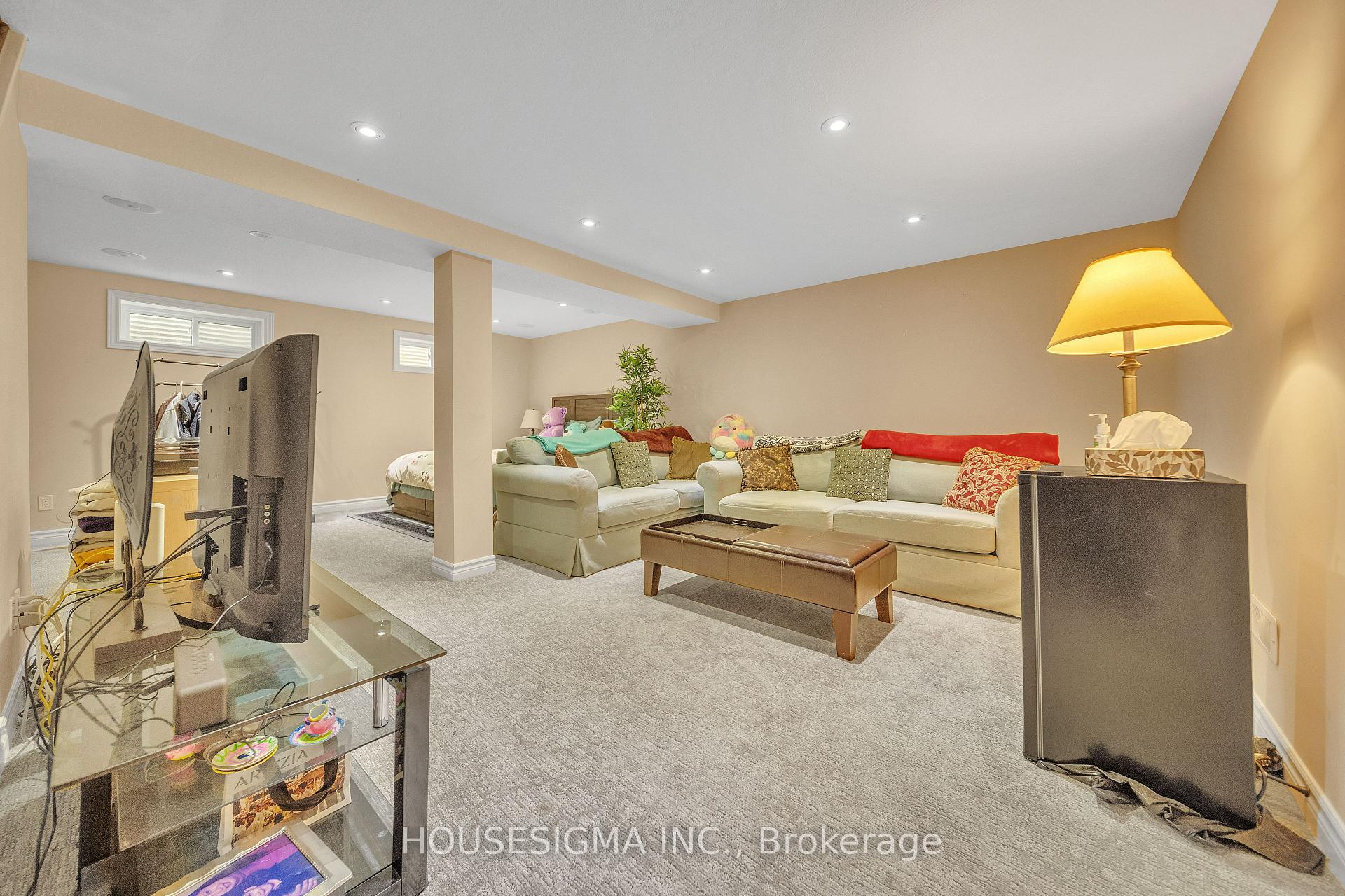 Photo 31 of Unit 16, 50 Westmount Road W, Kitchener — HOMEH
