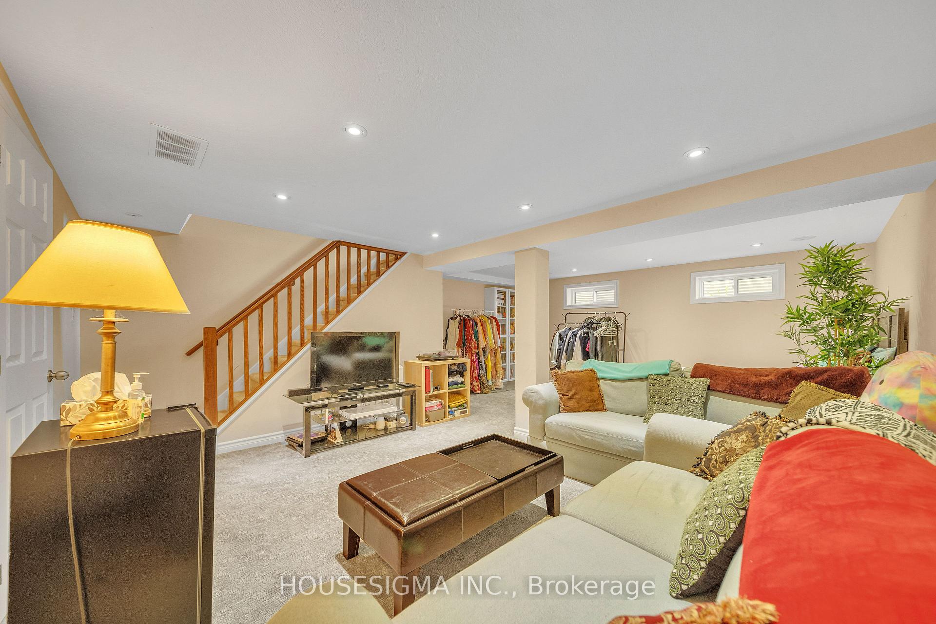 Photo 37 of Unit 16, 50 Westmount Road W, Kitchener — HOMEH