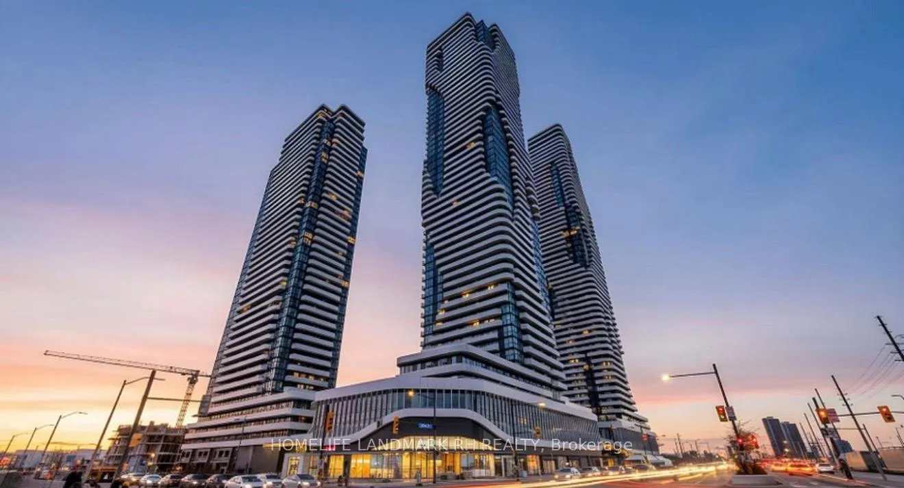 Photo 1 of Unit 4910, 8 Interchange Way, Vaughan, Vaughan Corporate Centre — HOMEH
