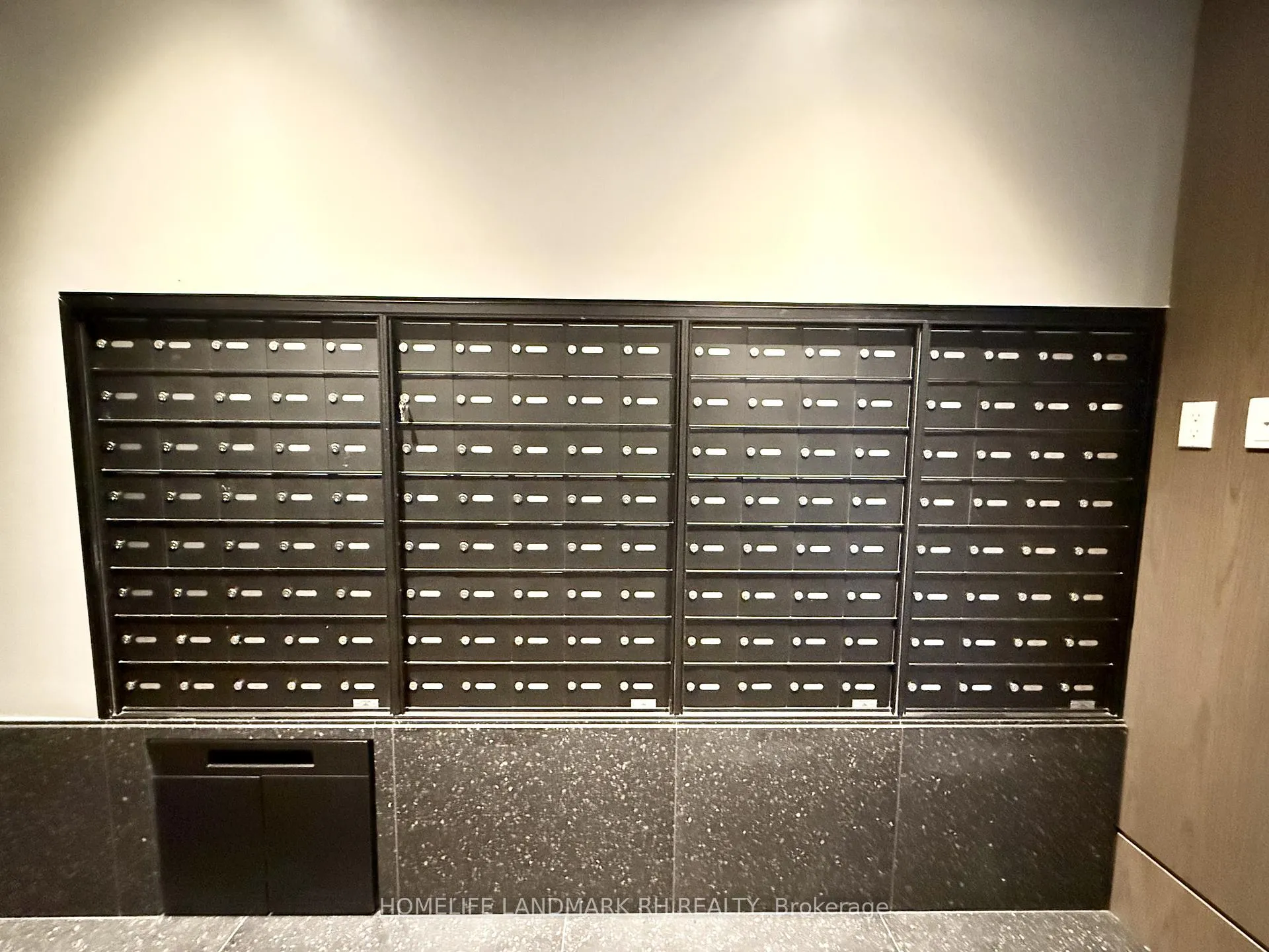 Photo 21 of Unit 4910, 8 Interchange Way, Vaughan, Vaughan Corporate Centre — HOMEH