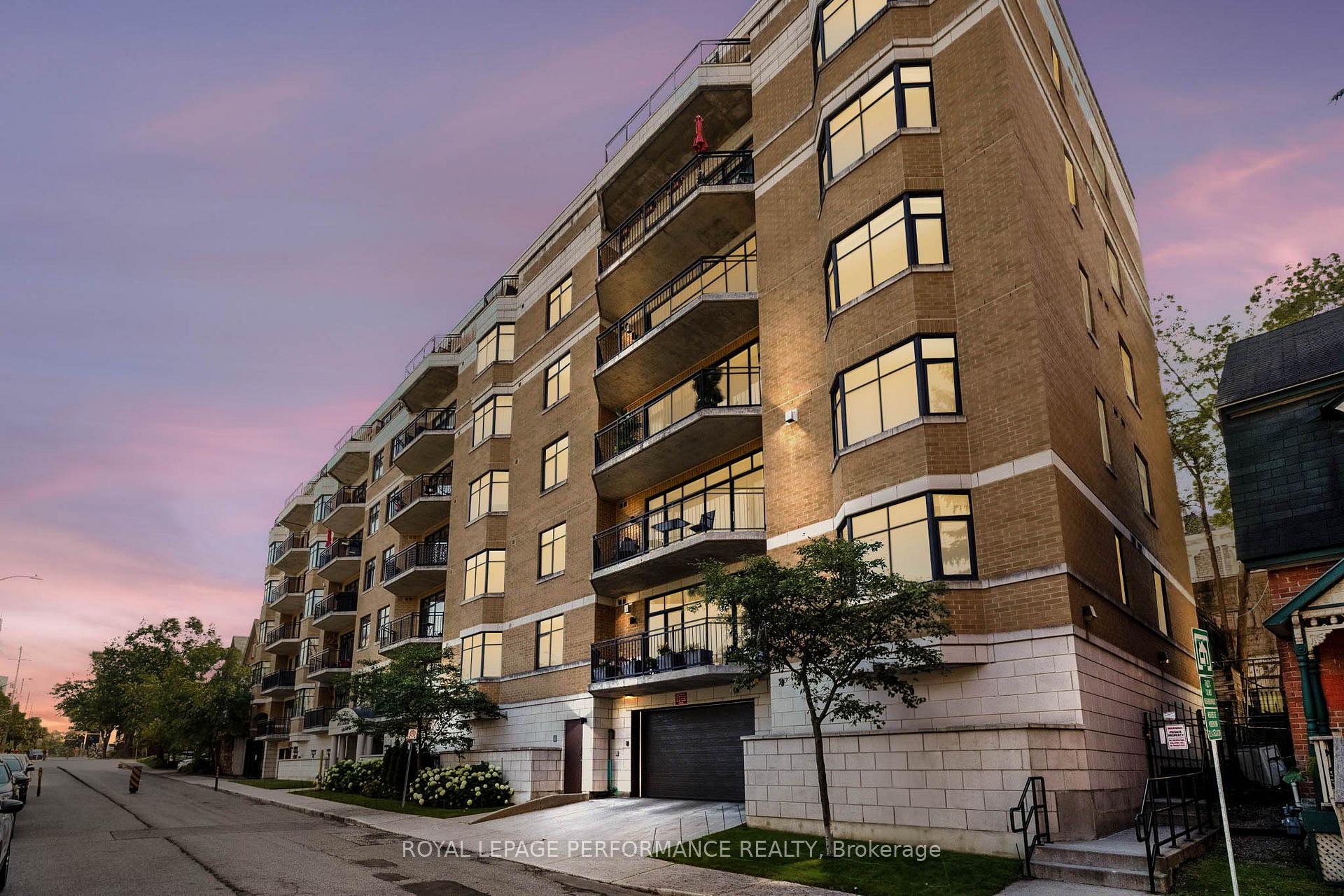 Front of Unit 602, 260 Besserer Street
