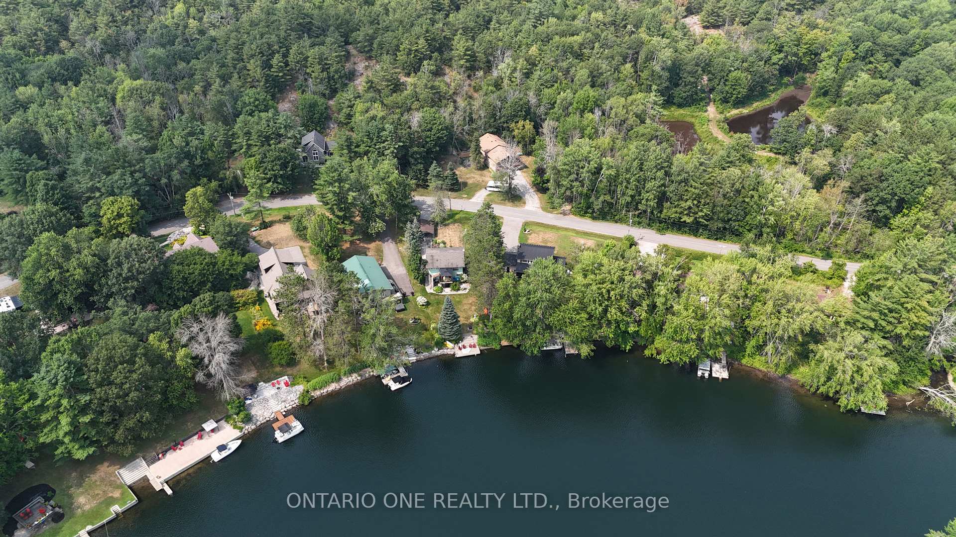 Photo 2 of 1045 Cowbell Lane, Gravenhurst, Morrison — HOMEH