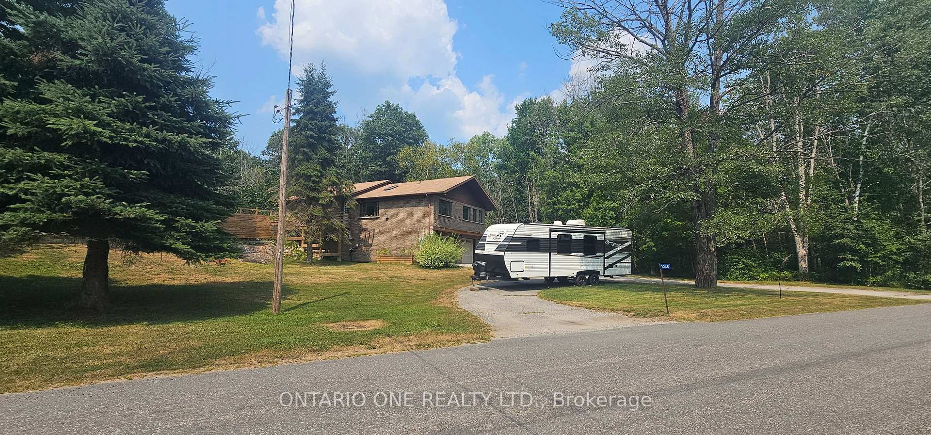 Photo 25 of 1045 Cowbell Lane, Gravenhurst, Morrison — HOMEH
