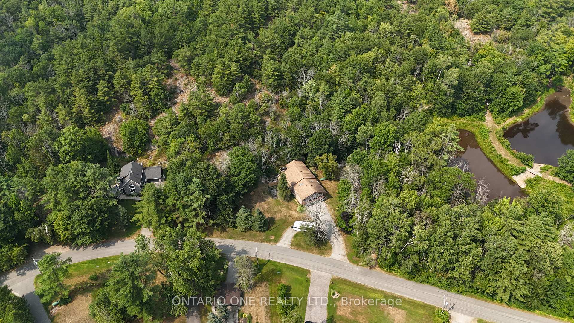 Photo 26 of 1045 Cowbell Lane, Gravenhurst, Morrison — HOMEH