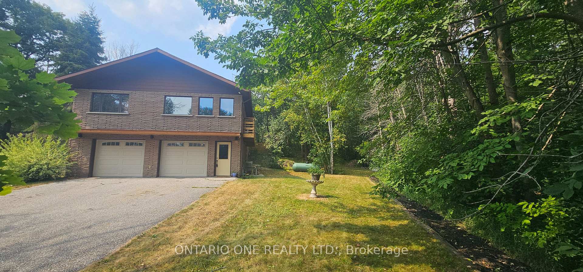 Photo 24 of 1045 Cowbell Lane, Gravenhurst, Morrison — HOMEH
