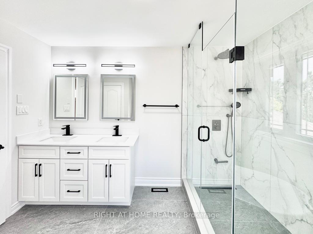 Photo 15 of Unit Upper, 9 Margaret Drive, Barrie, East Bayfield — HOMEH