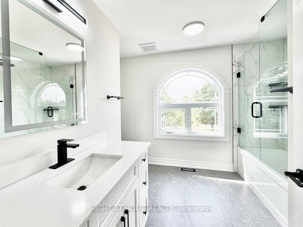 Photo 19 of Unit Upper, 9 Margaret Drive, Barrie, East Bayfield — HOMEH