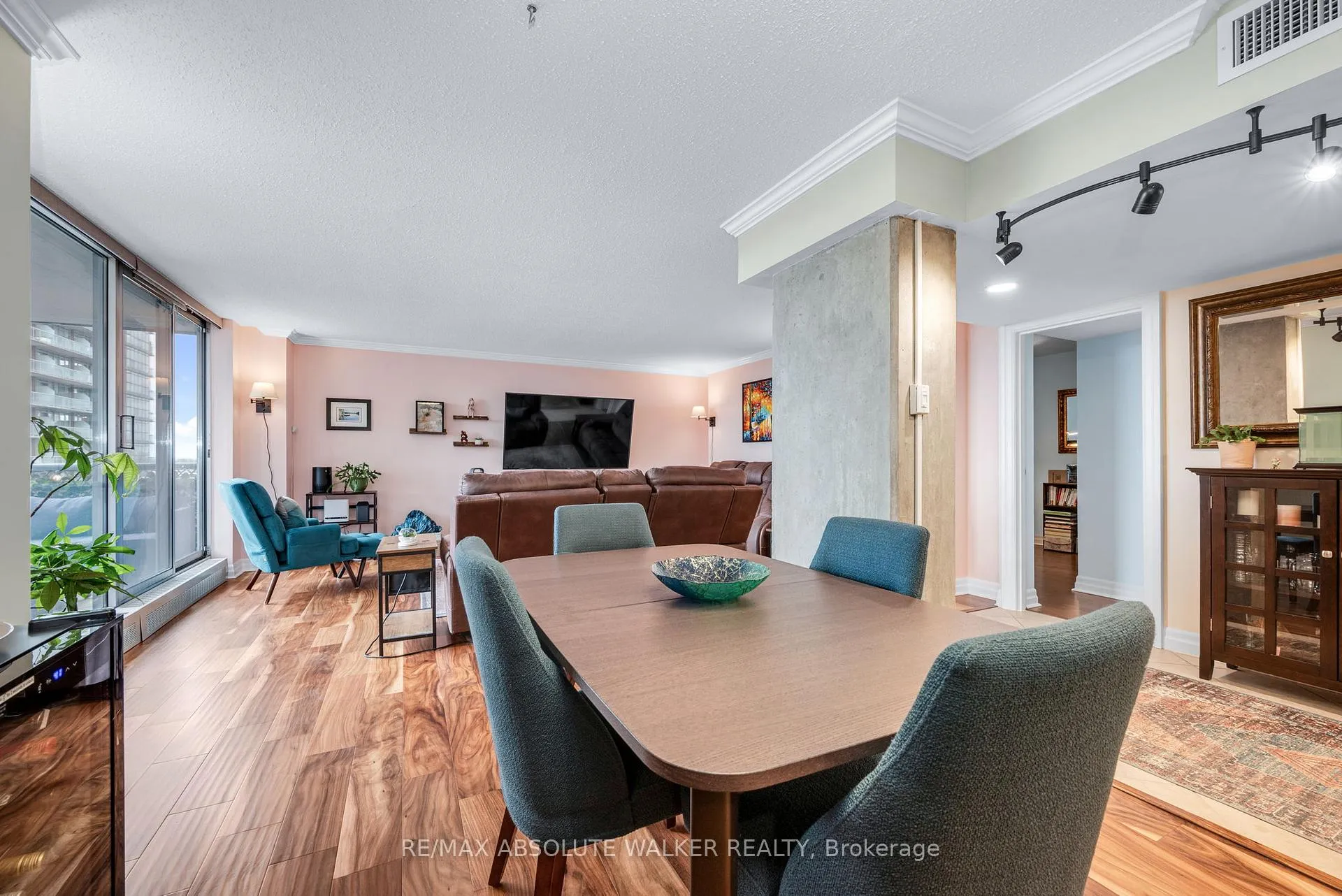 Photo 13 of Unit 1605, 160 George Street, Ottawa, Lower Town/Byward Market — HOMEH