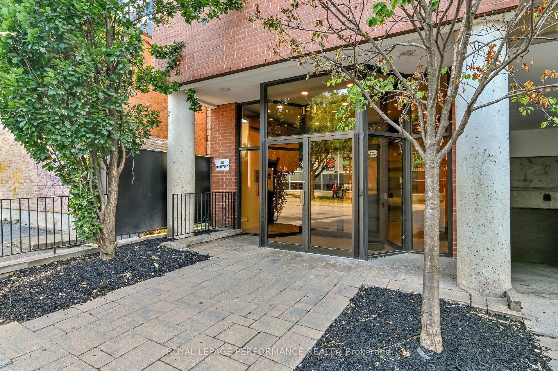 Photo 2 of Unit 501, 154 Nelson Street, Ottawa, Lower Town — HOMEH