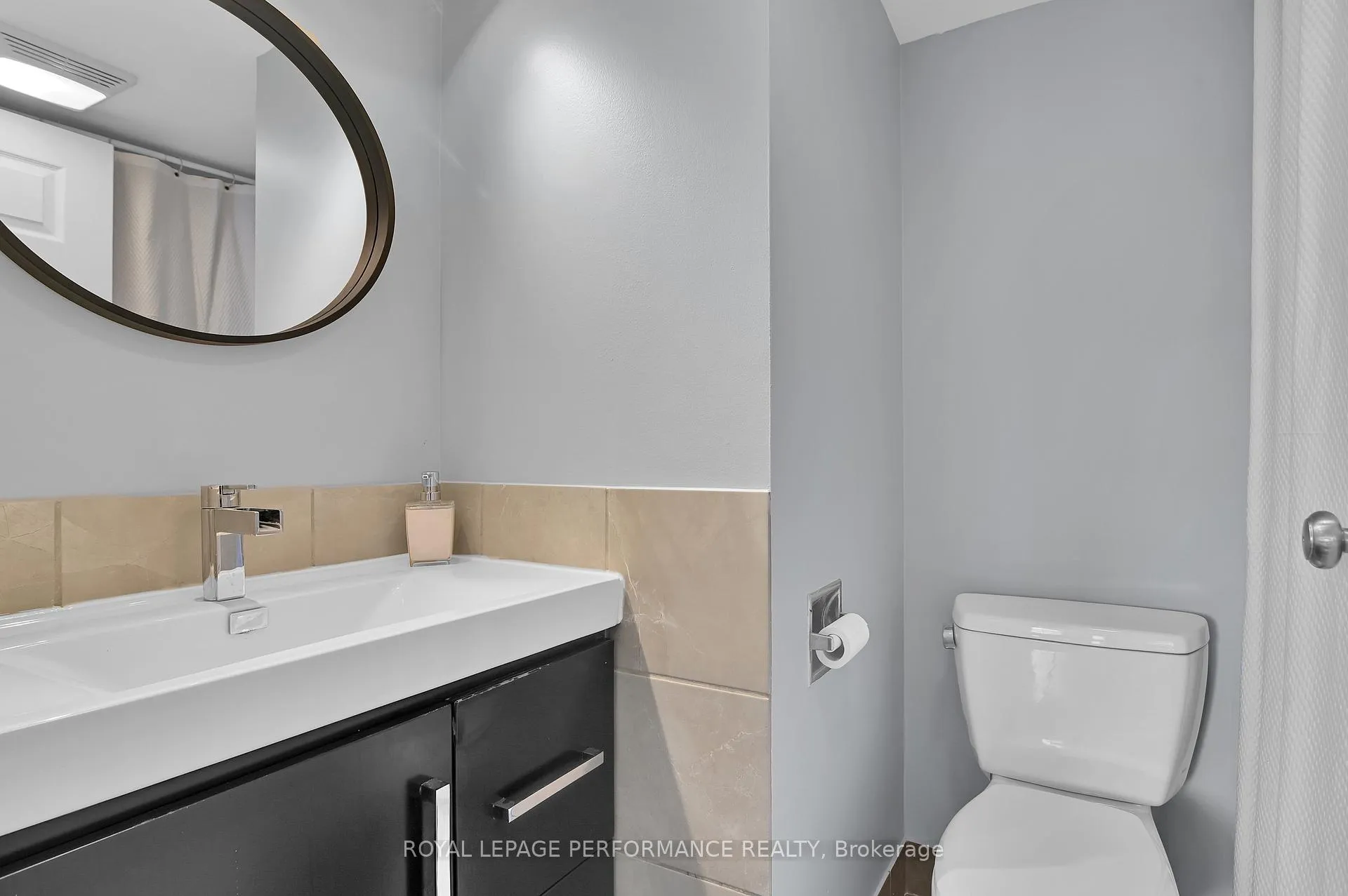 Photo 20 of Unit 501, 154 Nelson Street, Ottawa, Lower Town — HOMEH