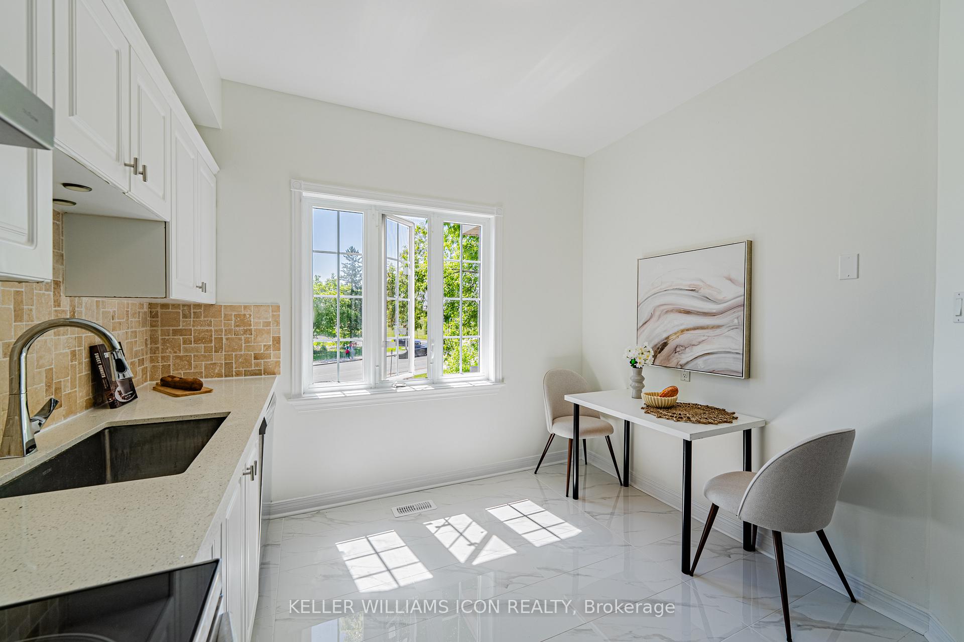 Photo 7 of 1309 Meadowlands Drive E, Ottawa, City View/Skyline/Fisher Heights/Parkwood Hills — HOMEH