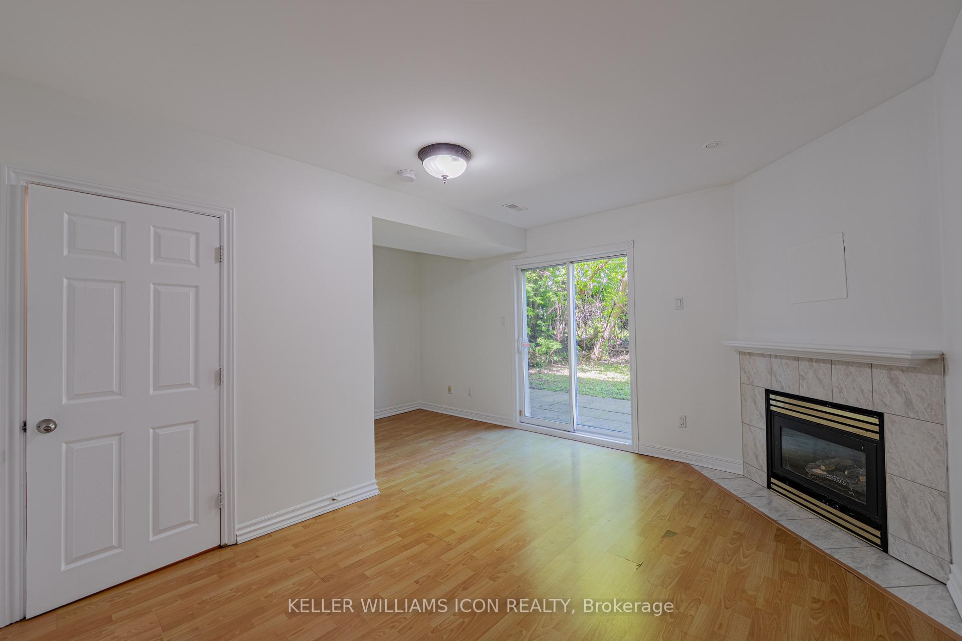 Photo 33 of 1309 Meadowlands Drive E, Ottawa, City View/Skyline/Fisher Heights/Parkwood Hills — HOMEH