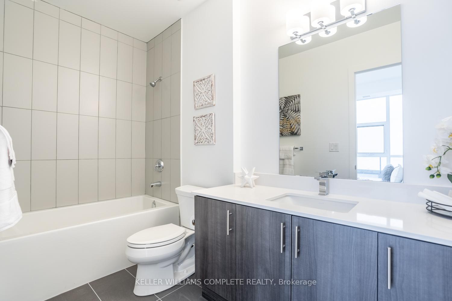 Photo 17 of Unit 913, 550 North Service Road, Grimsby, Grimsby Beach — HOMEH