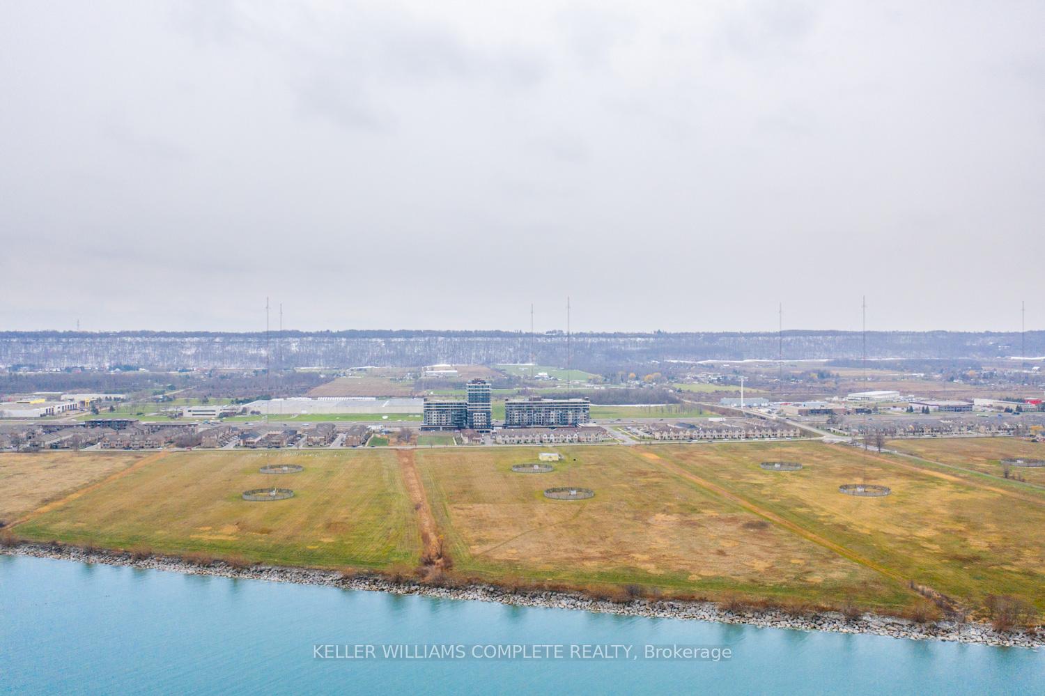 Photo 30 of Unit 913, 550 North Service Road, Grimsby, Grimsby Beach — HOMEH