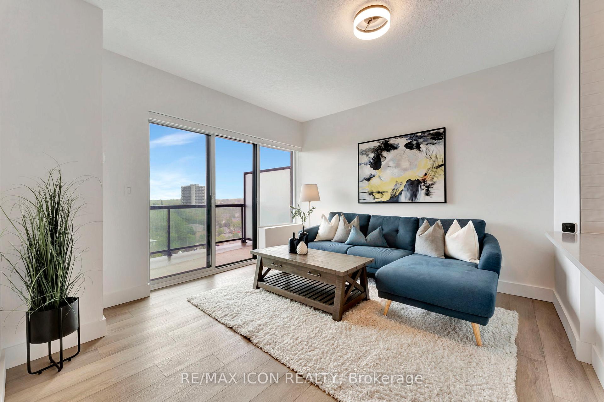 Photo 5 of Unit 1107, 170 Water Street N, Cambridge — HOMEH