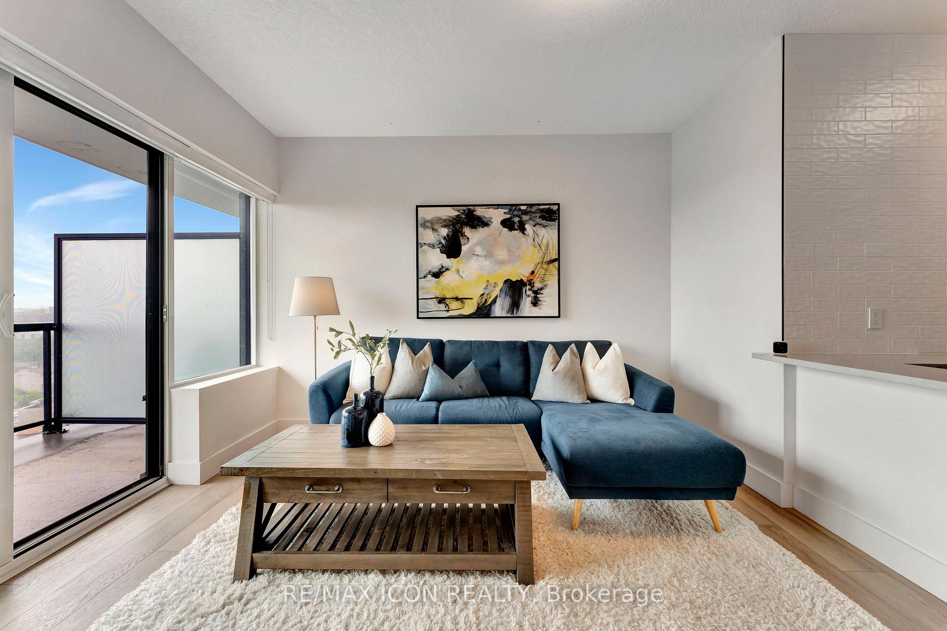 Photo 6 of Unit 1107, 170 Water Street N, Cambridge — HOMEH