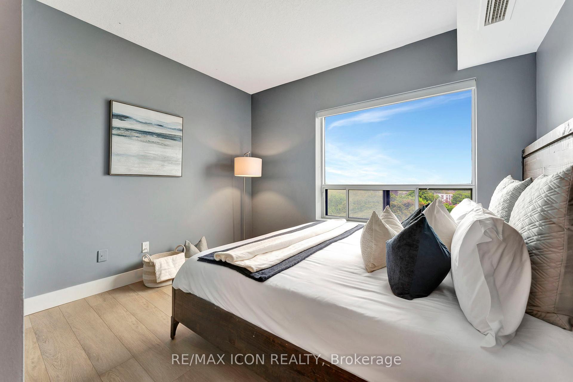 Photo 13 of Unit 1107, 170 Water Street N, Cambridge — HOMEH