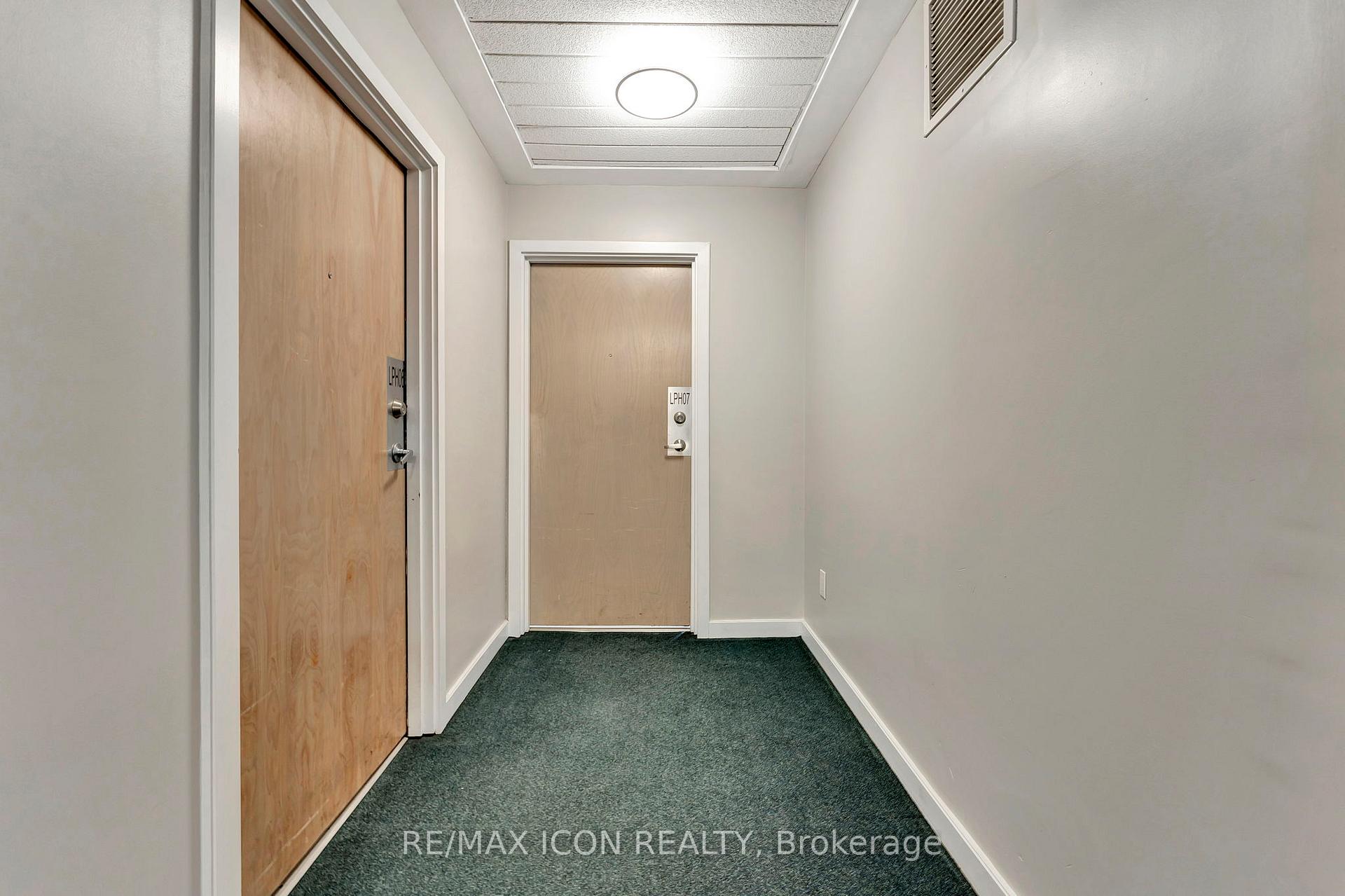 Photo 18 of Unit 1107, 170 Water Street N, Cambridge — HOMEH