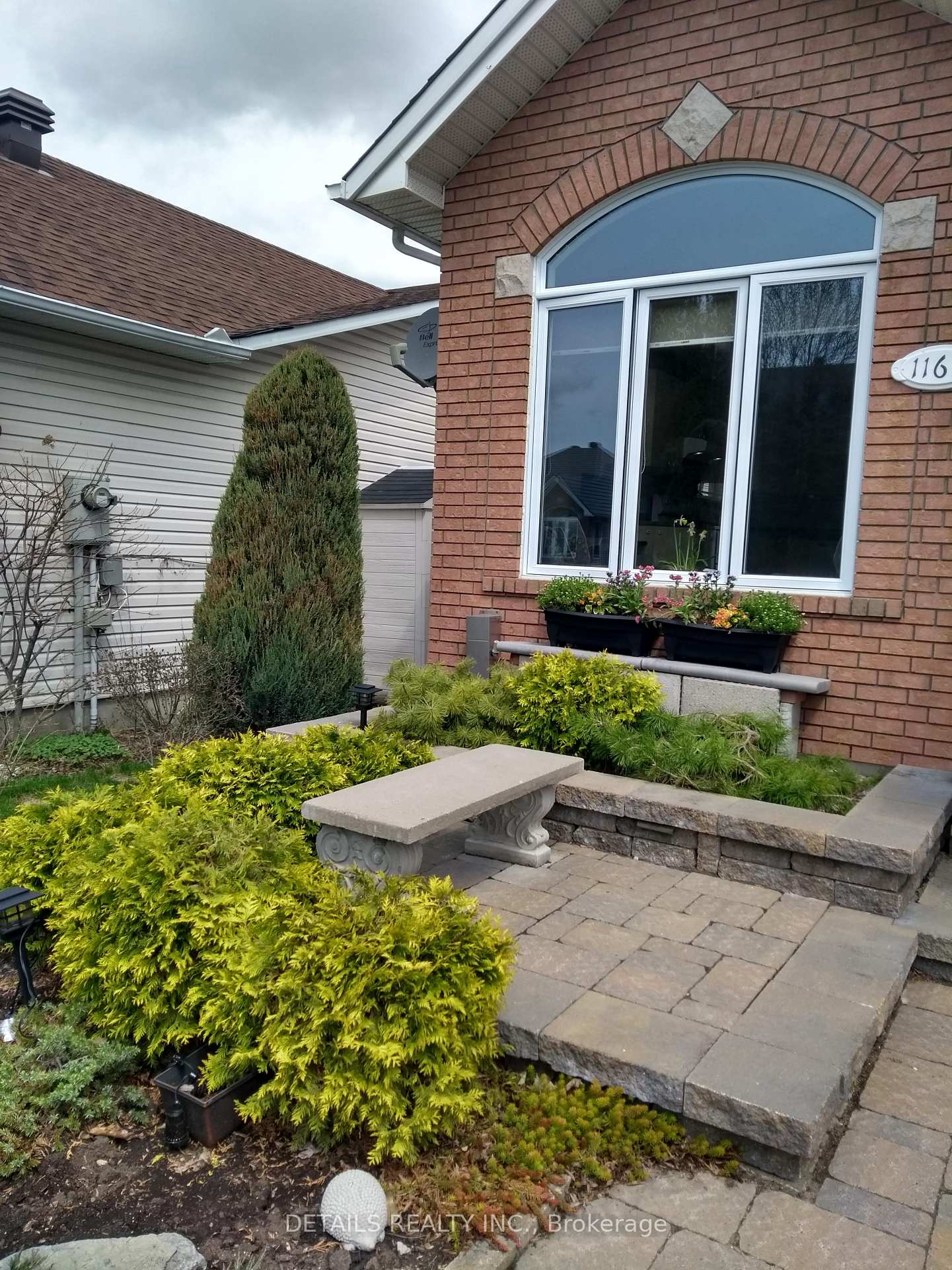 Photo 5 of 1163 Meadowcroft Crescent, Ottawa, Carson Grove — HOMEH