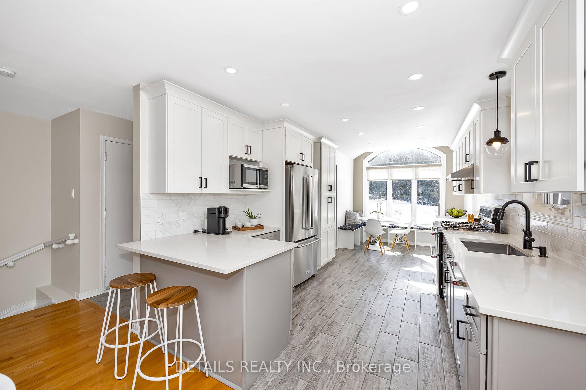 Photo 4 of 1163 Meadowcroft Crescent, Ottawa, Carson Grove — HOMEH