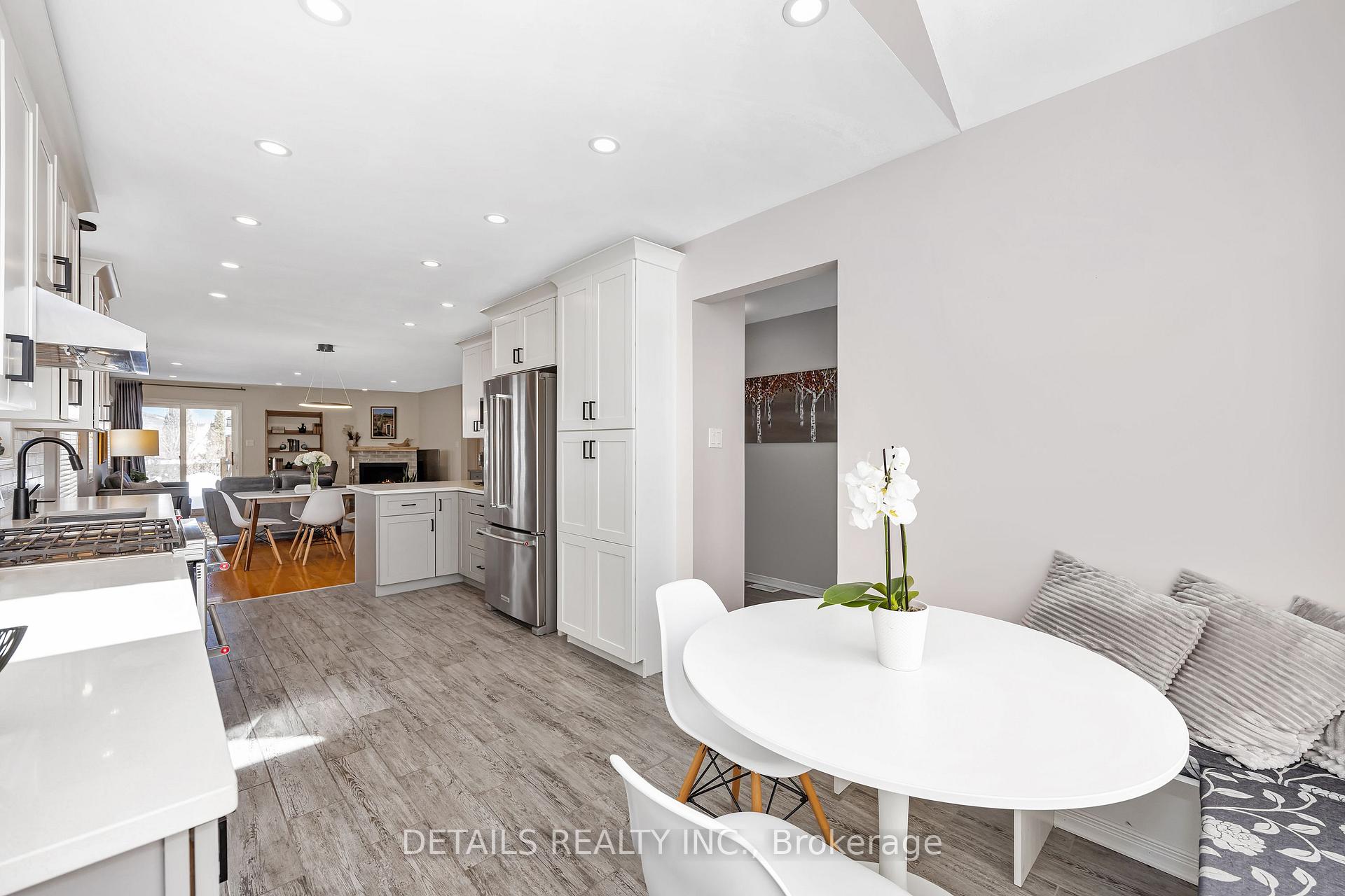 Photo 7 of 1163 Meadowcroft Crescent, Ottawa, Carson Grove — HOMEH