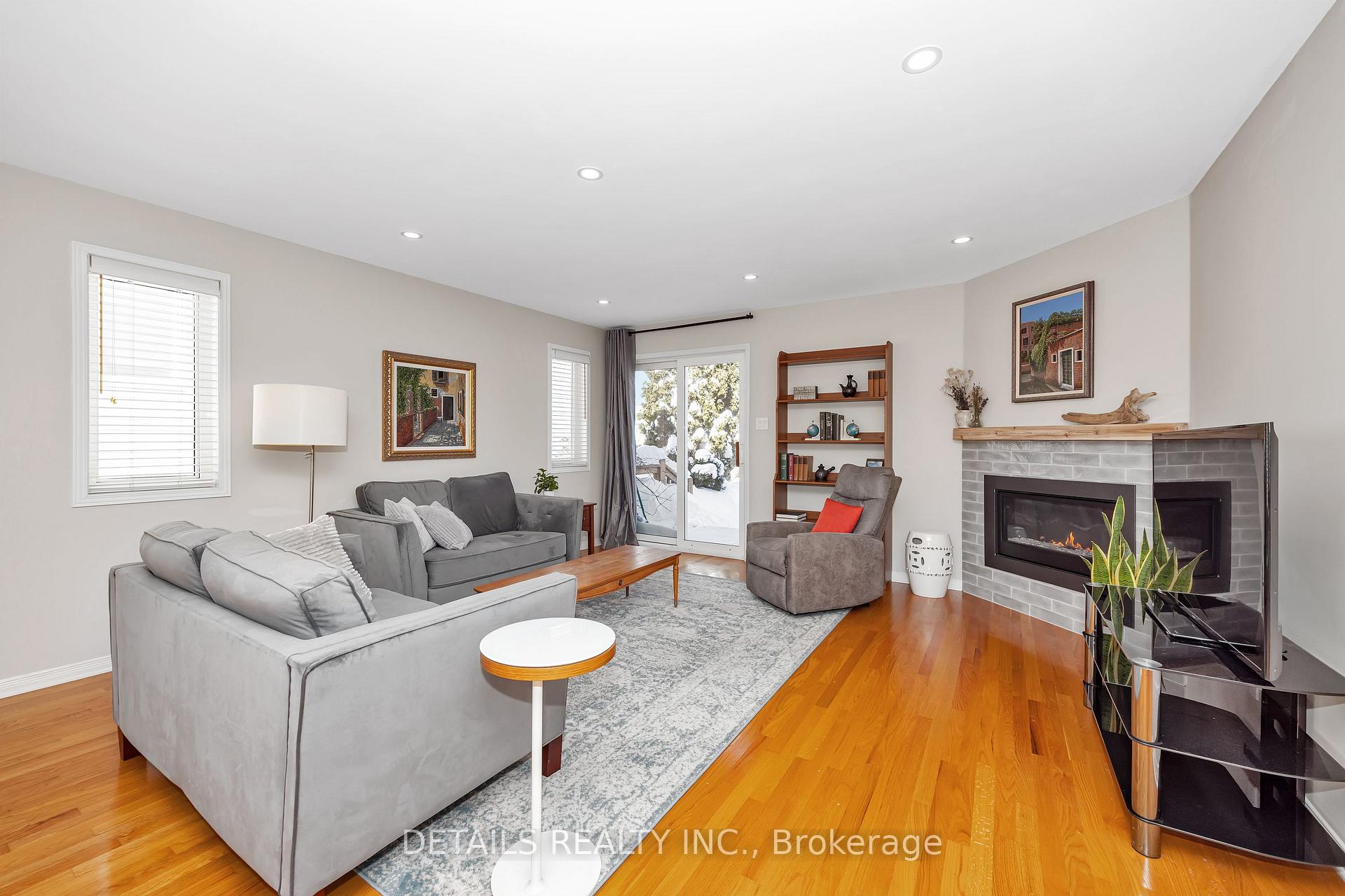 Photo 13 of 1163 Meadowcroft Crescent, Ottawa, Carson Grove — HOMEH