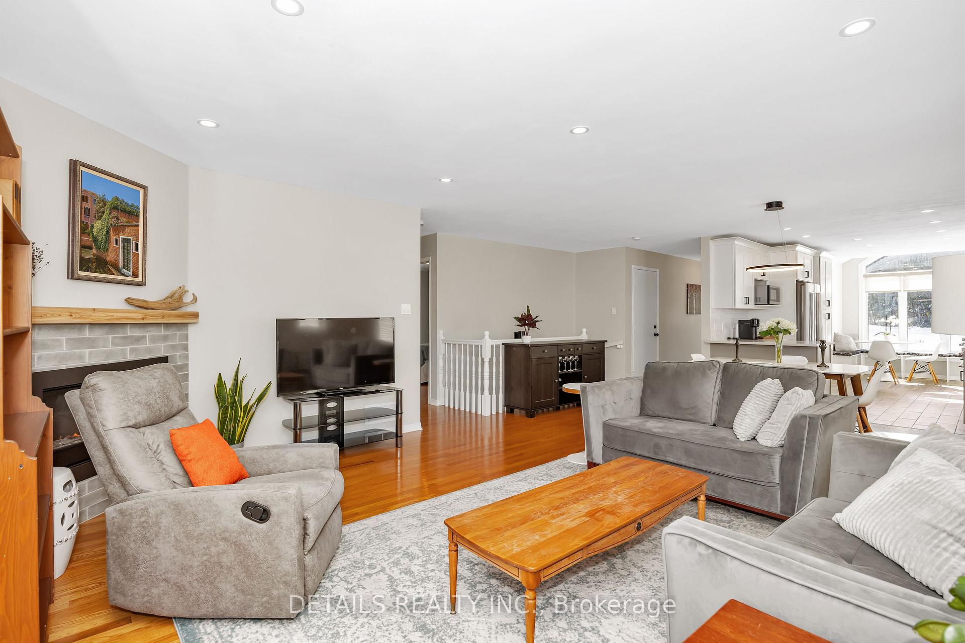 Photo 15 of 1163 Meadowcroft Crescent, Ottawa, Carson Grove — HOMEH