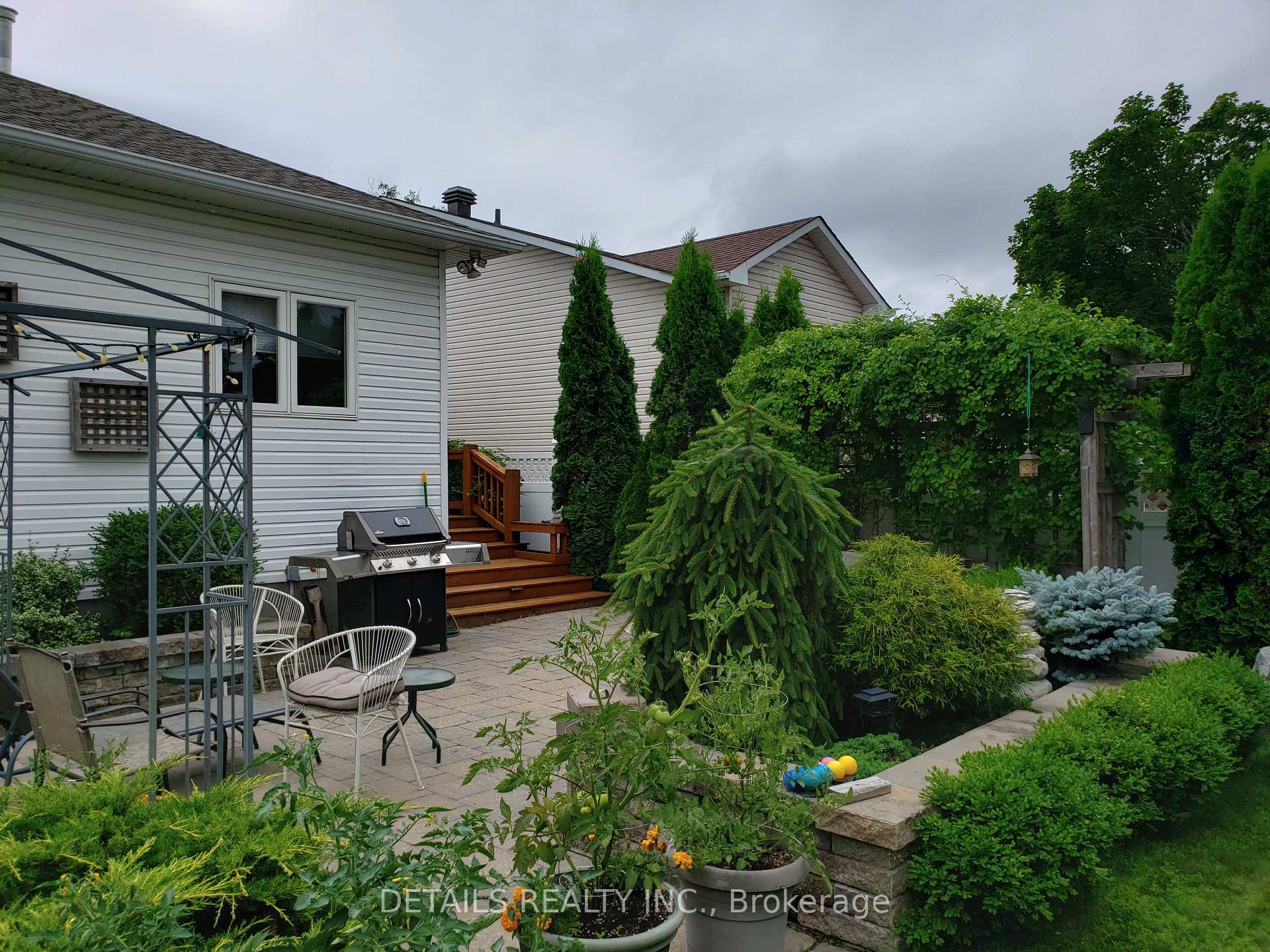 Photo 35 of 1163 Meadowcroft Crescent, Ottawa, Carson Grove — HOMEH