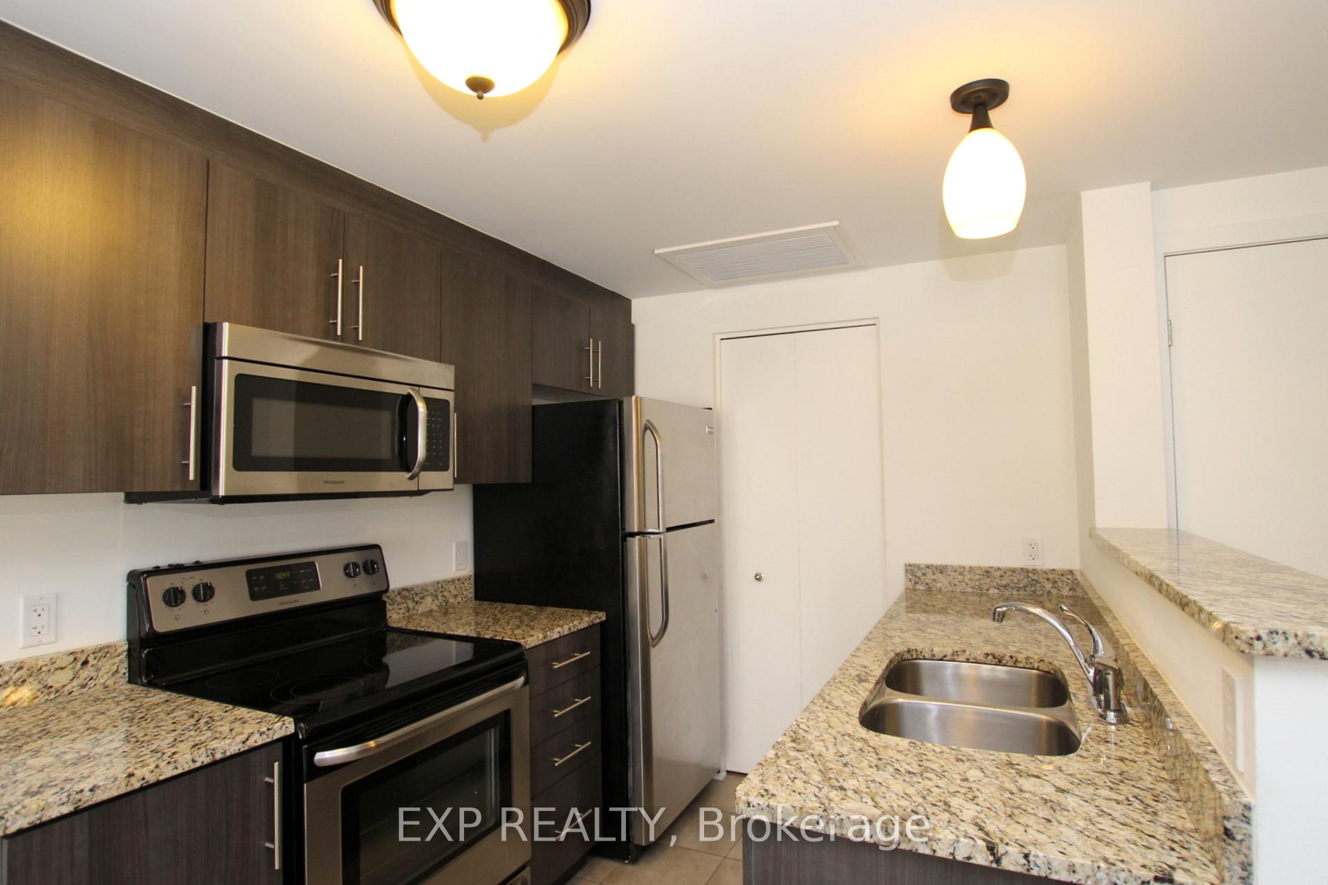 Photo 4 of 140 Daly Avenue, Ottawa, Sandy Hill — HOMEH