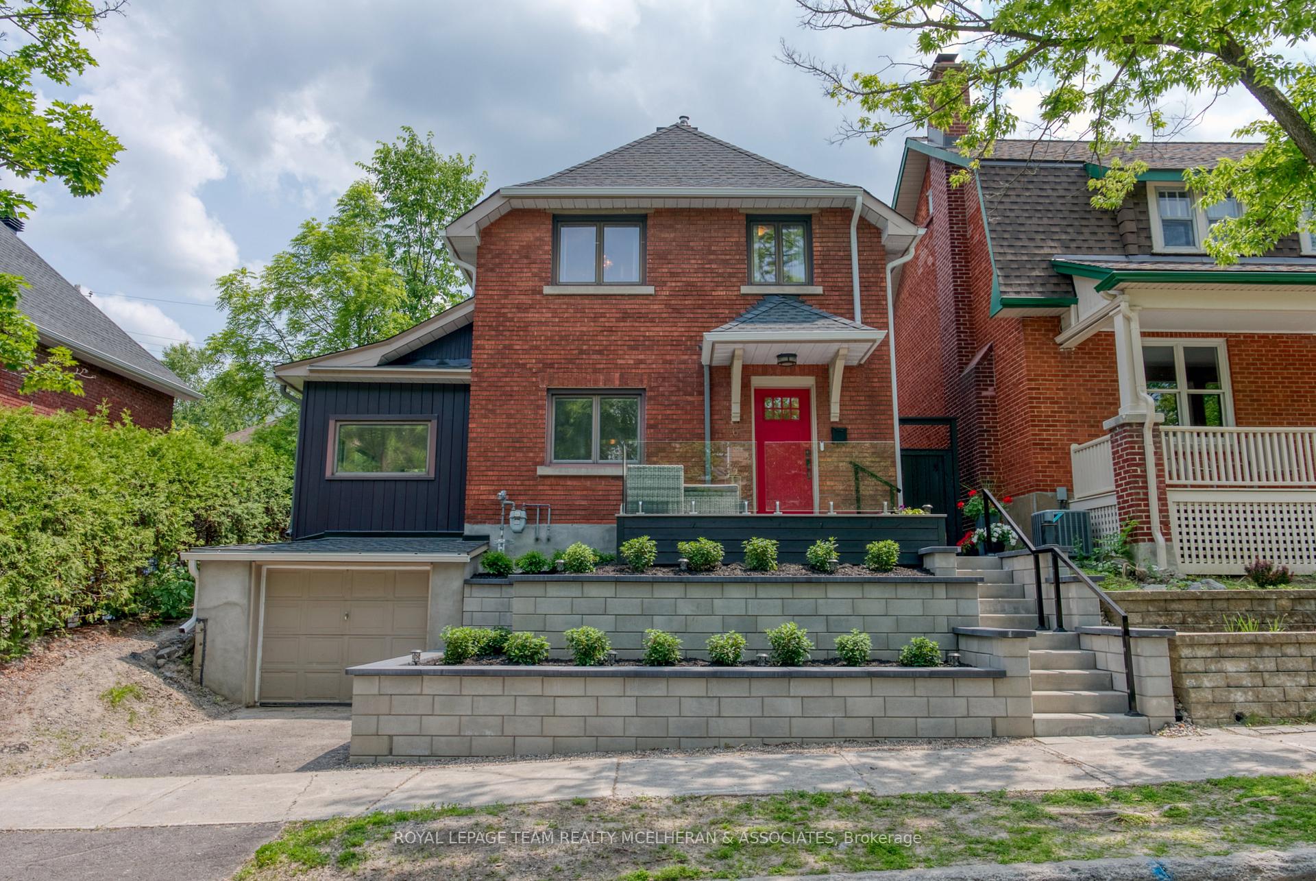 Photo 11 of 6 Old Sunset Boulevard, Ottawa, Dows Lake — HOMEH