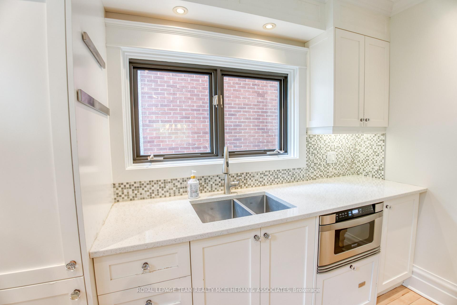 Photo 20 of 6 Old Sunset Boulevard, Ottawa, Dows Lake — HOMEH