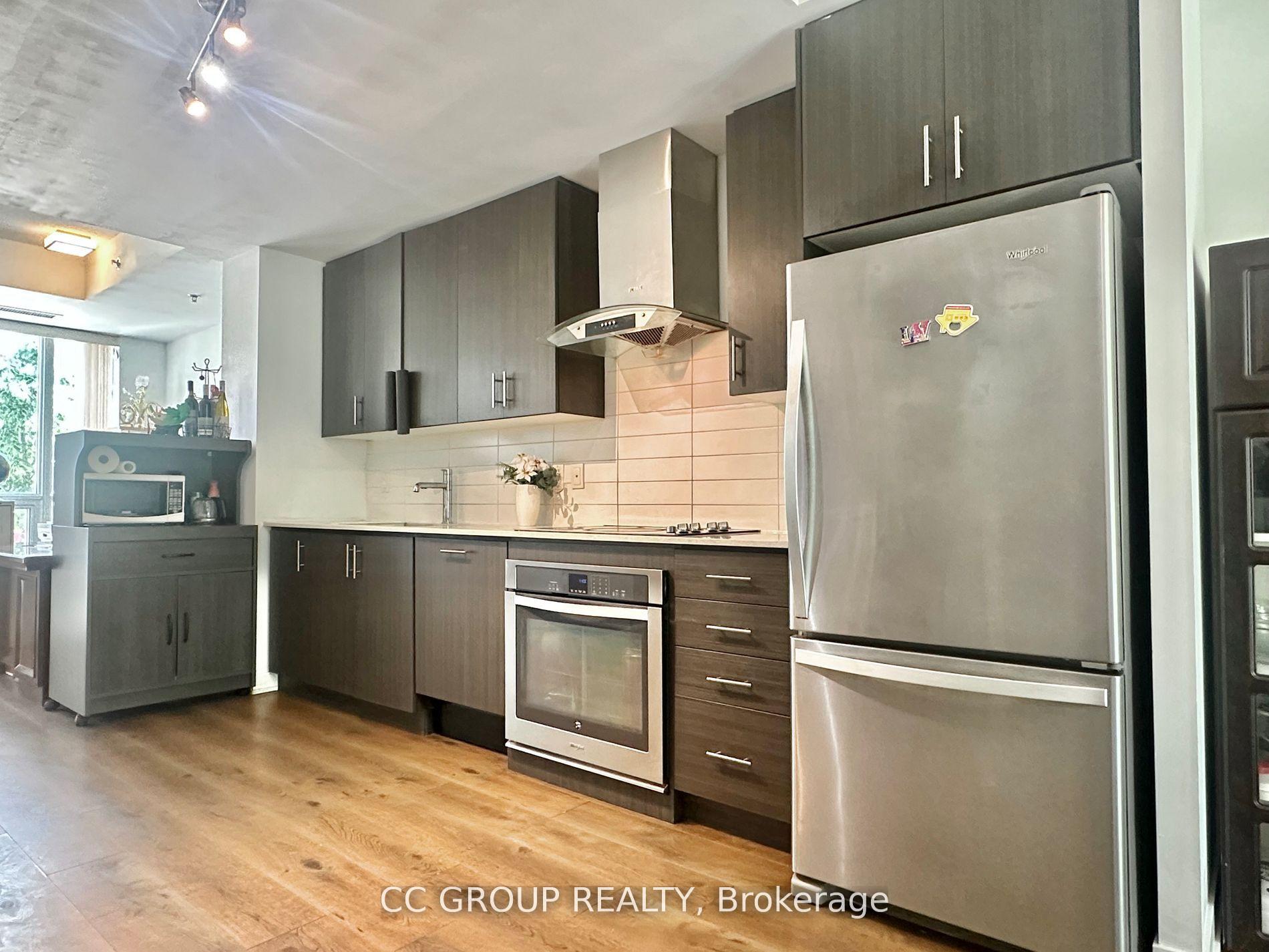 Photo 4 of Unit Th13, 215 Bonis Avenue, Scarborough, Tam O'Shanter-Sullivan — HOMEH